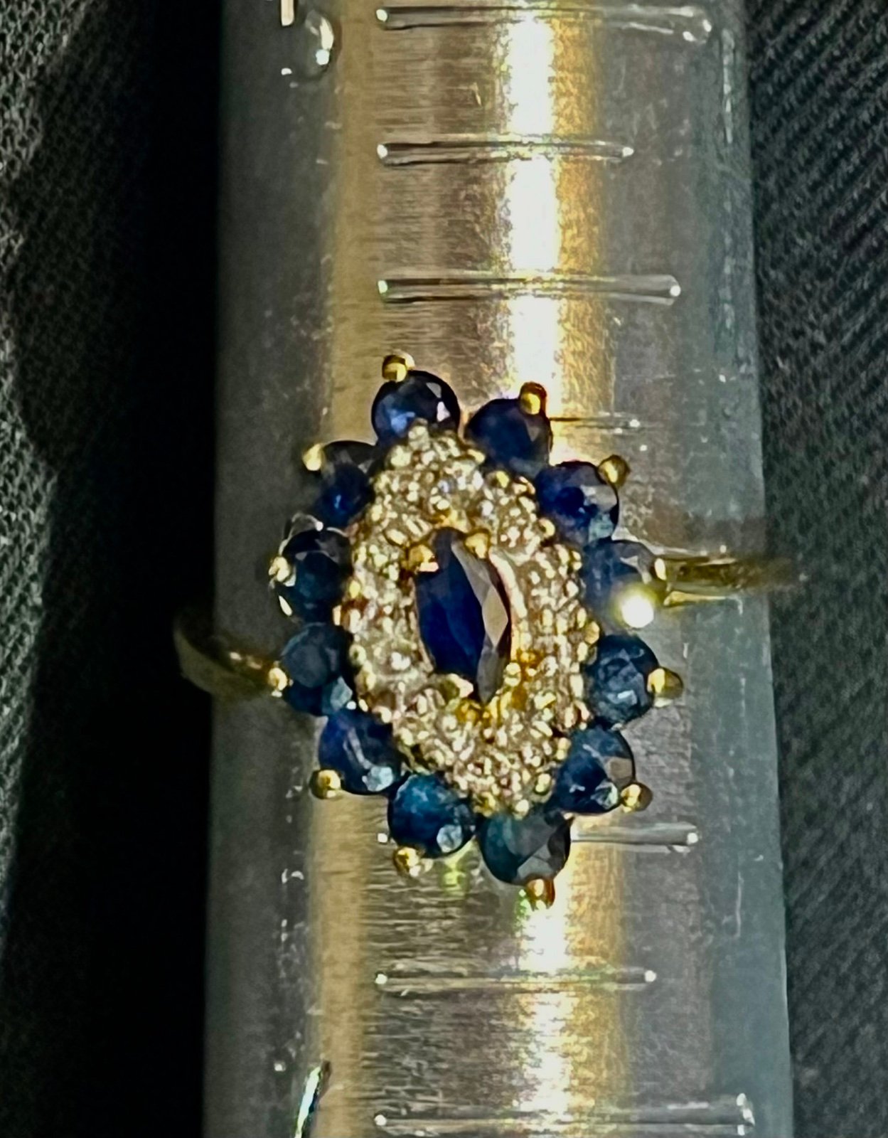 14K Gold Sapphire and Diamond Cluster Vintage Ring