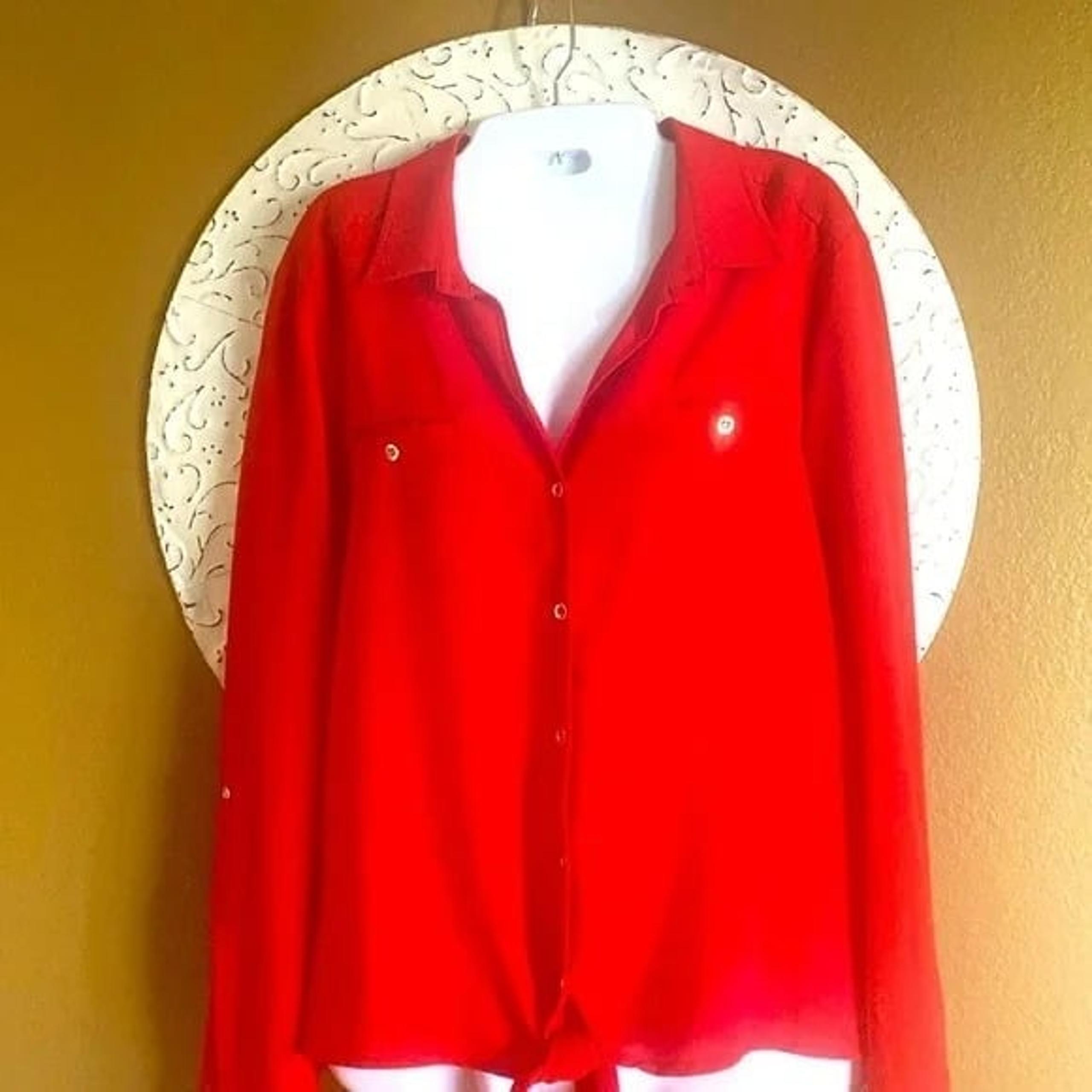 Alberto Makali | Women's Red Blouse | size L | Roll up sleeves with buttons