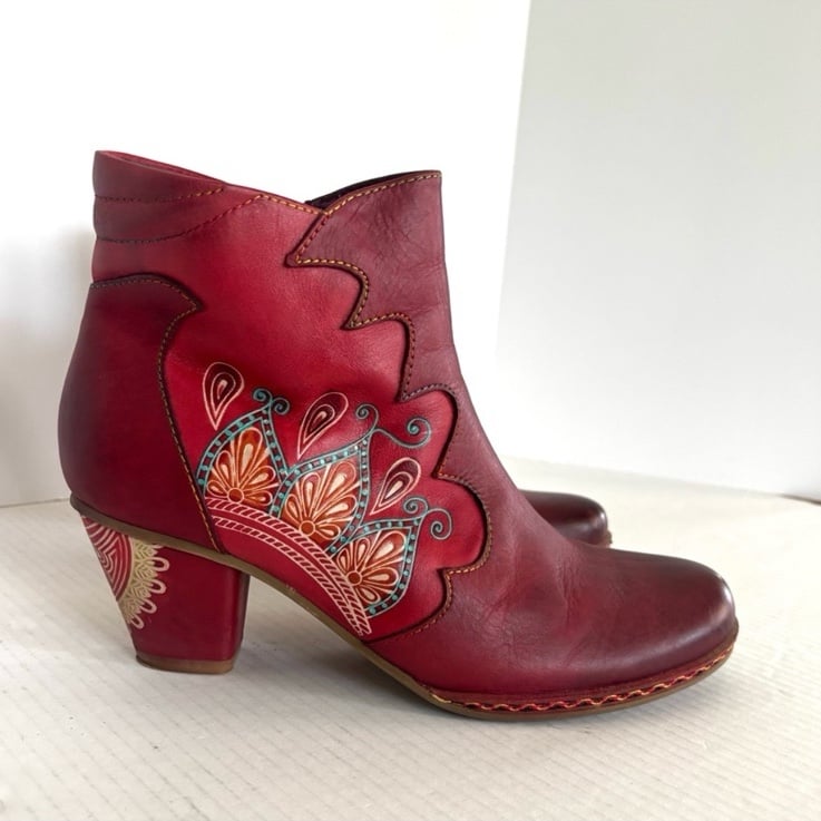 L'Artiste Spring Step Zamihi Leather Zip Ankle Booties Red Women's 41/US 9.5-10