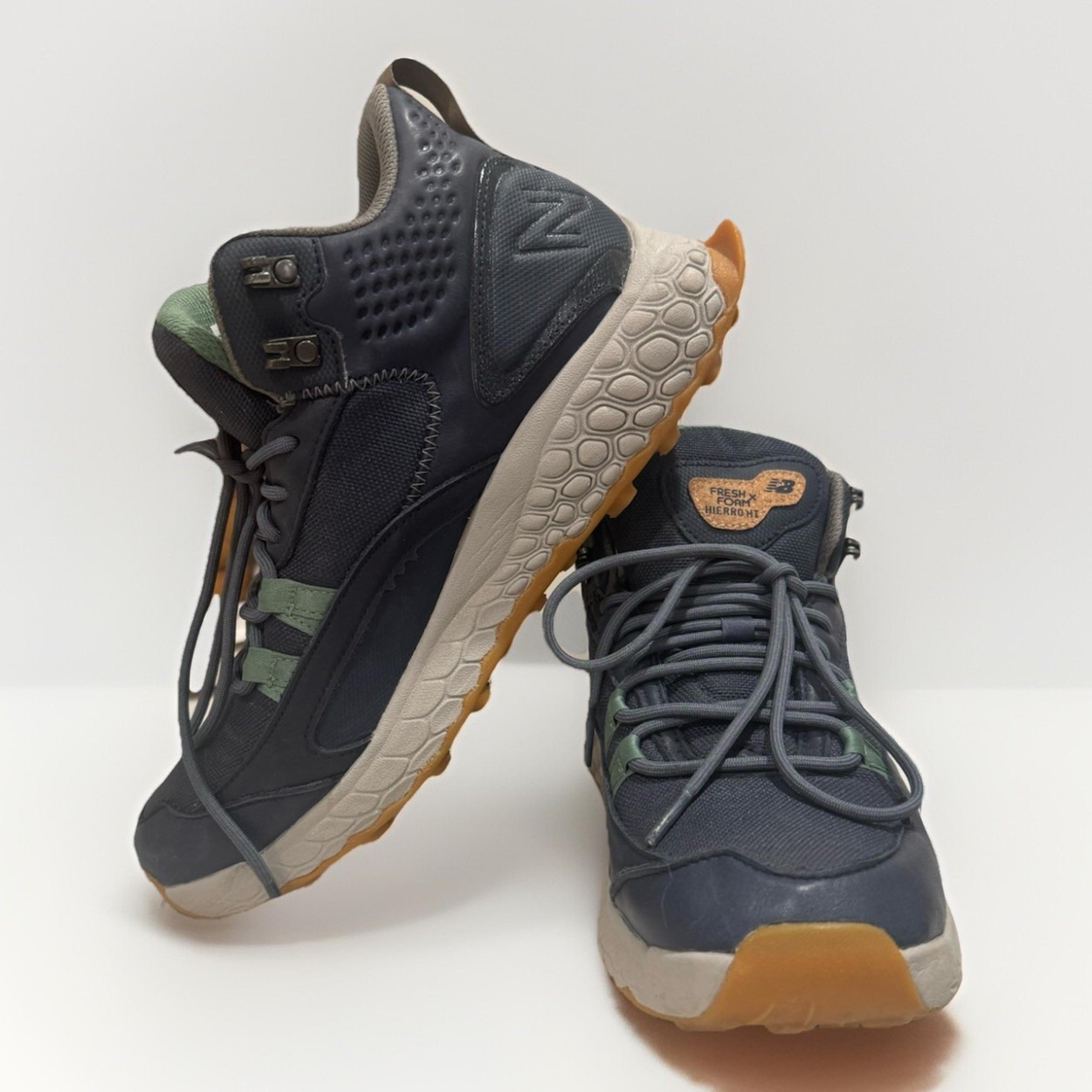 New Balance Fresh Foam X Hierro Mid GTX Men's Size 7 Women's 9 Hiking Trail Shoe