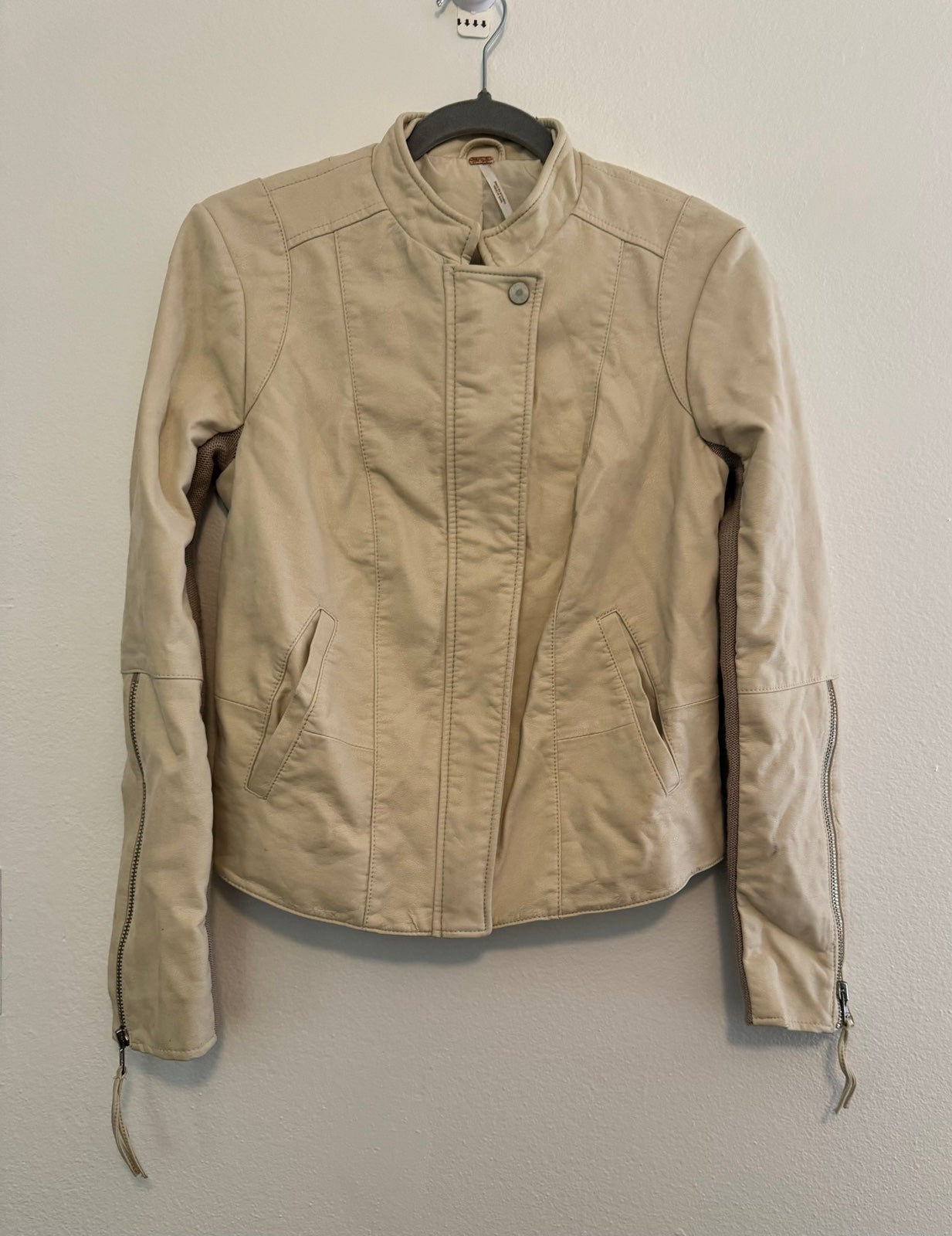 Free People Cool & Clean Vegan Leather Moto Jacket Cream Size 6 Wool Blend
