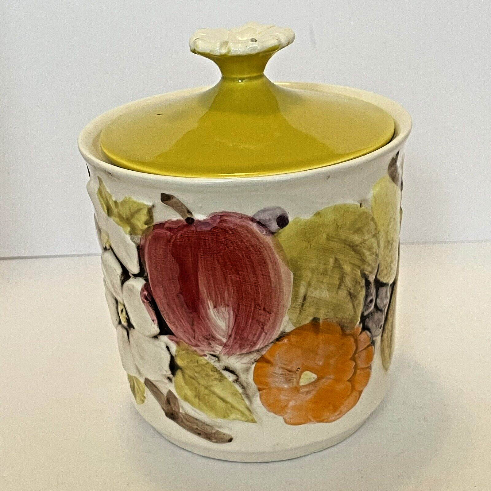 Vintage Lefton Ceramic Fruit Embossed Medium Canister w/Flower Top Lid 5930