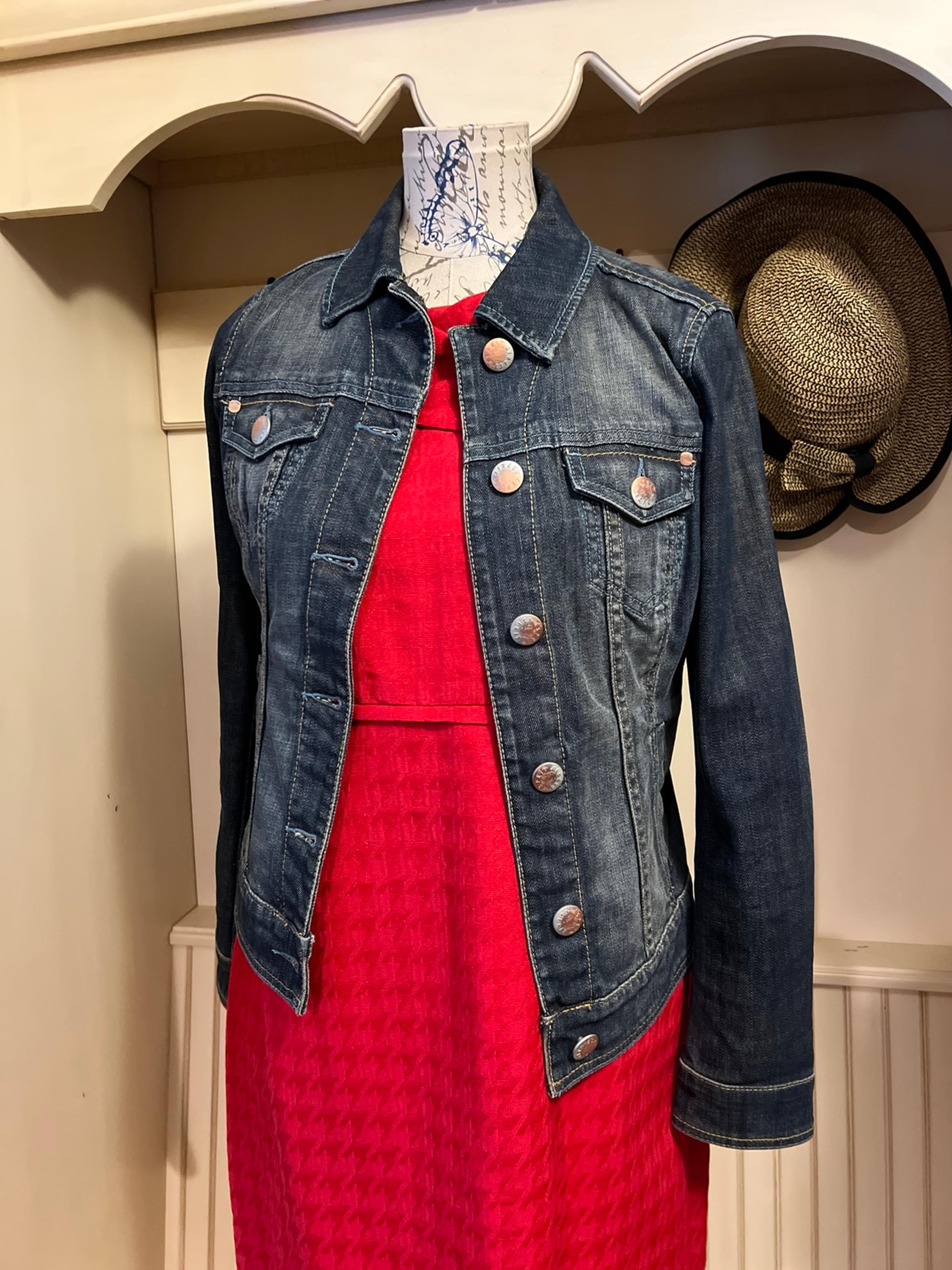 Vintage Esprit Size S fitted Jean Jacket pockets Super cute Like new condition