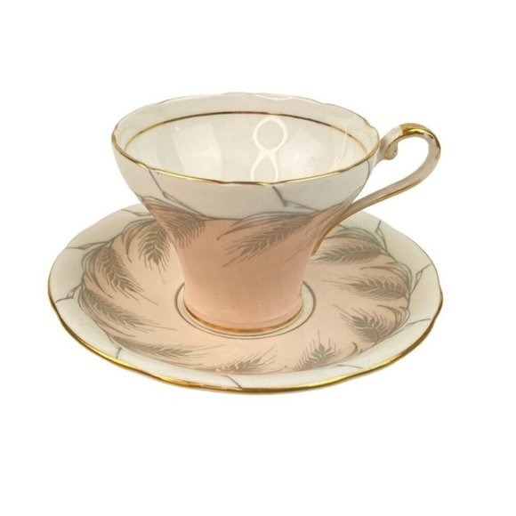 *Vtg Aynsley Tea Cup & Saucer Set Light Pink Feather Pattern England Bone China