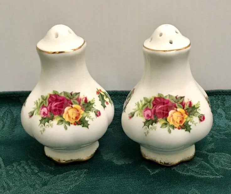 Royal Albert Old Country Roses Salt Set