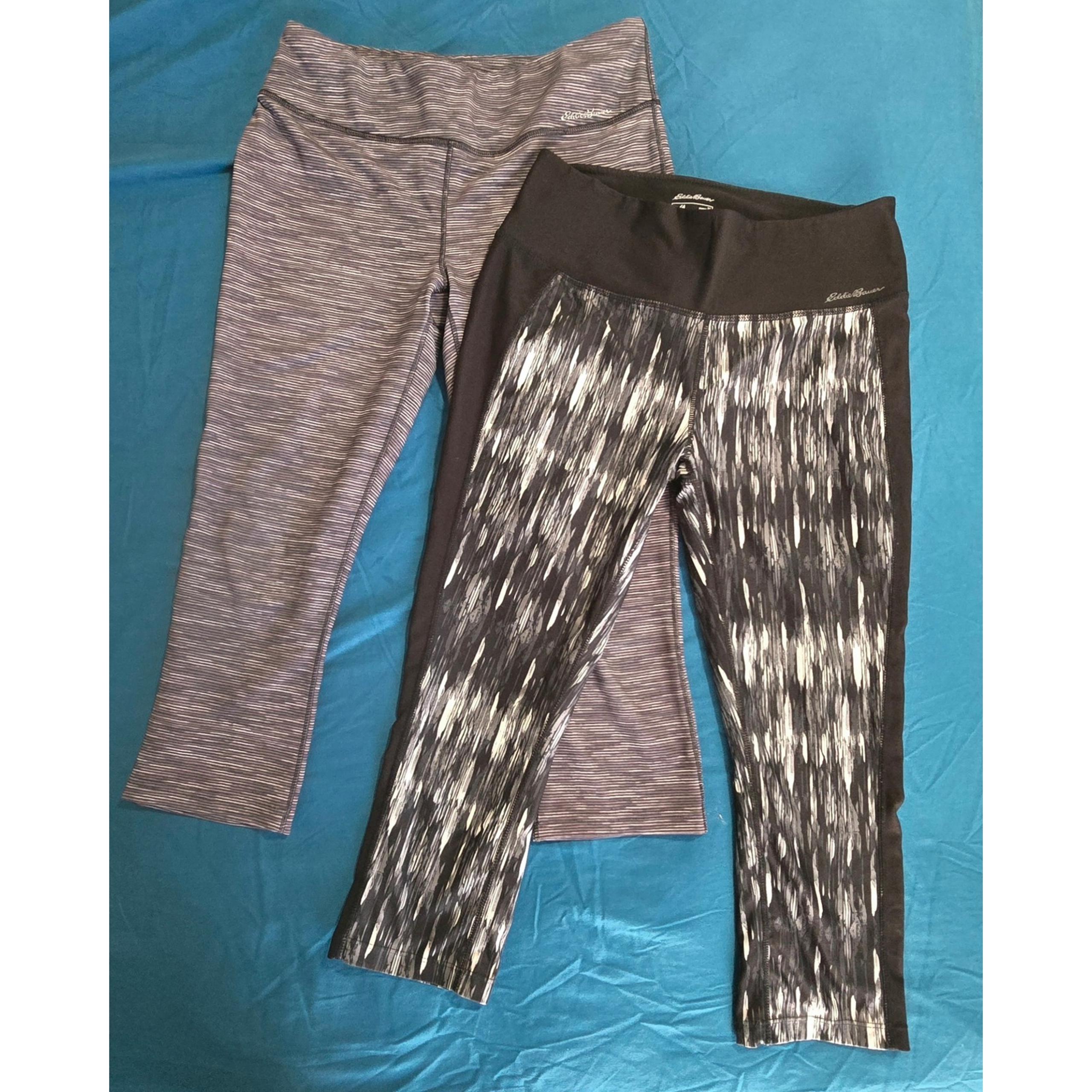 2 Pairs Women's Eddie Bauer Movement Athletic Yoga Workout Capri Size M