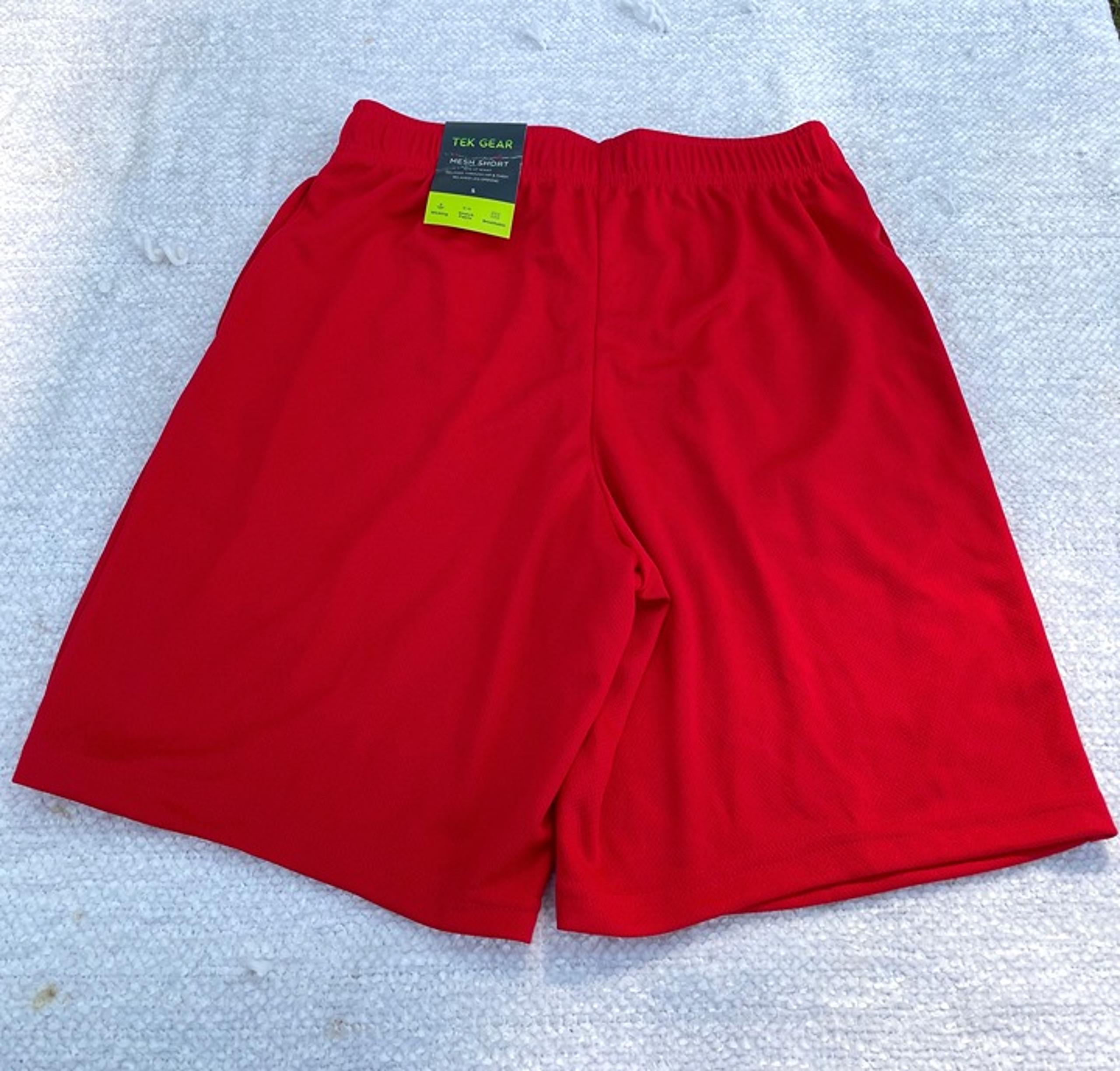NWT Men's Tek Gear 9 inch Mesh Shorts Athletic Drawstring Cherry Red