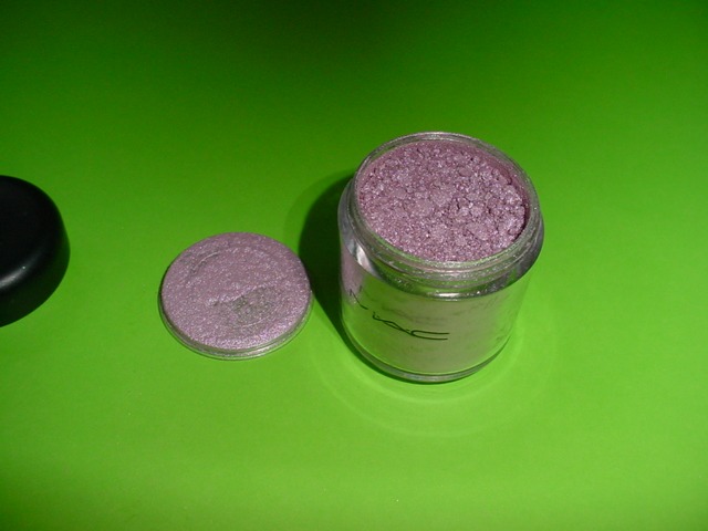 MAC Colour Powder Pigment LOVELY LILY
