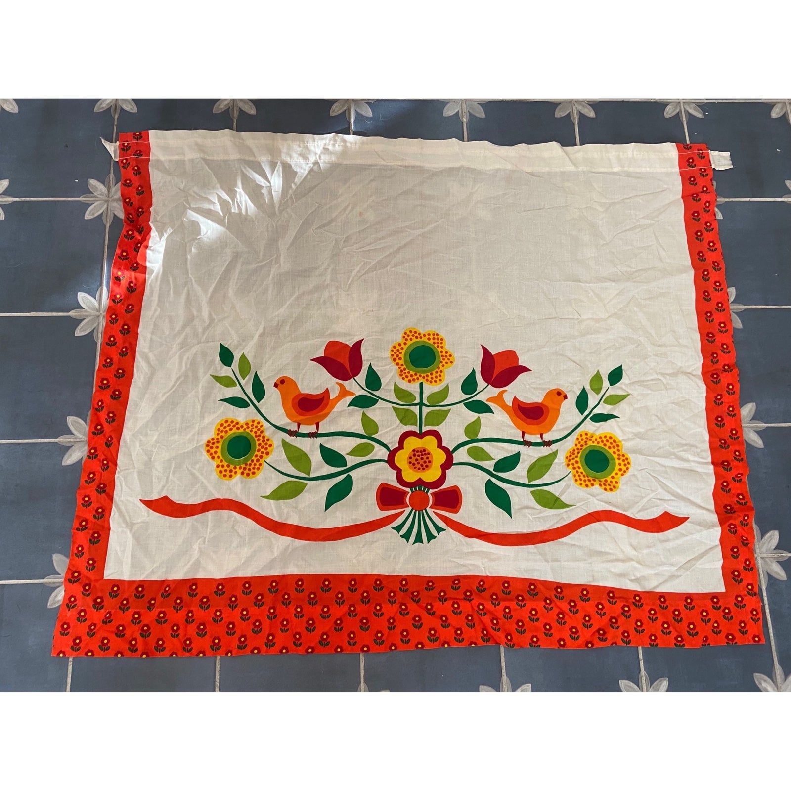 Vintage funky retro sears colorful floral curtain valance