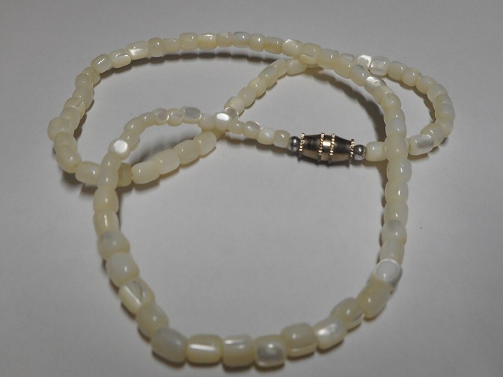 Choker Necklace 15 1/2 inch Natural Mother Of Pearl Shell Bead Strand