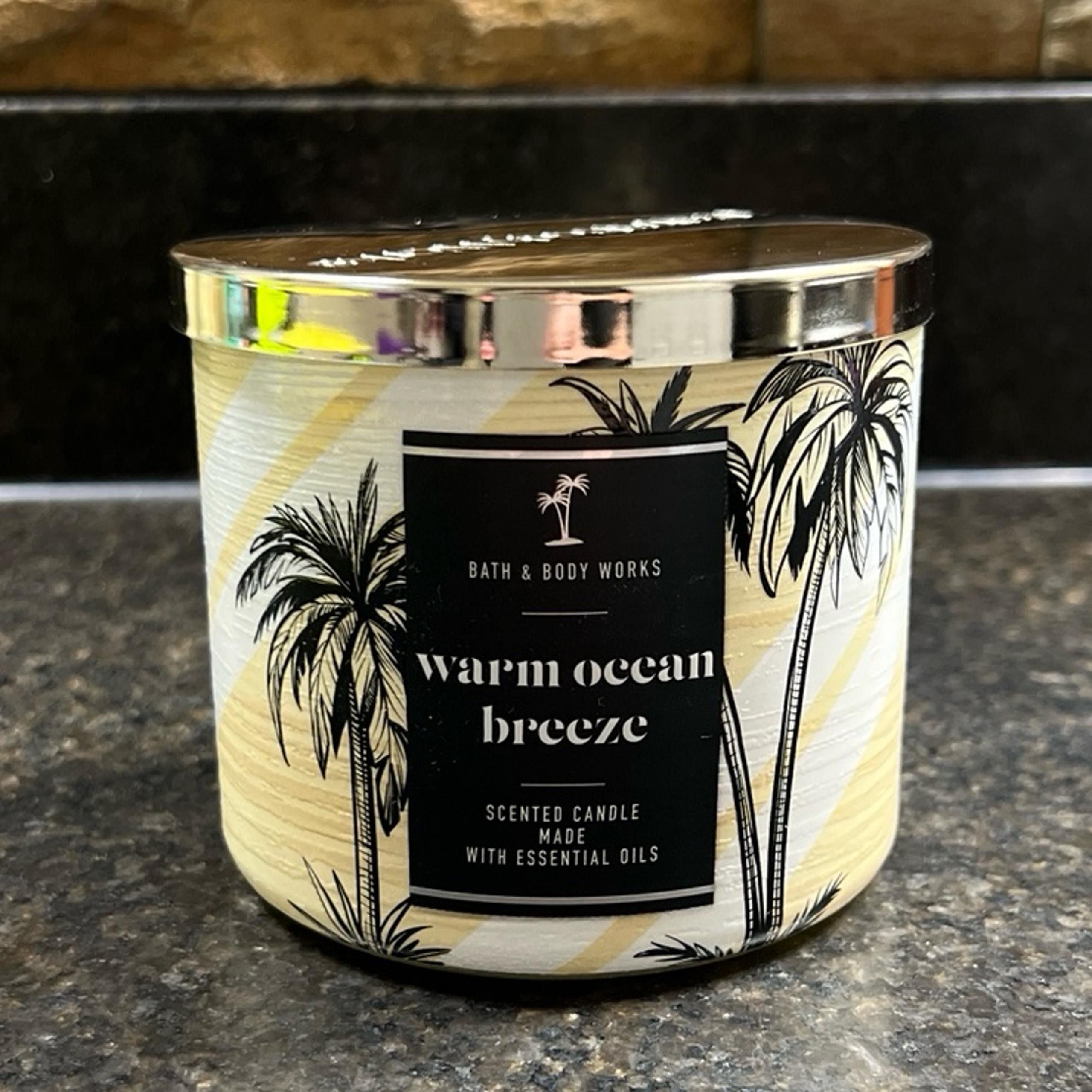 Bath & Body Works Warm Ocean Breeze