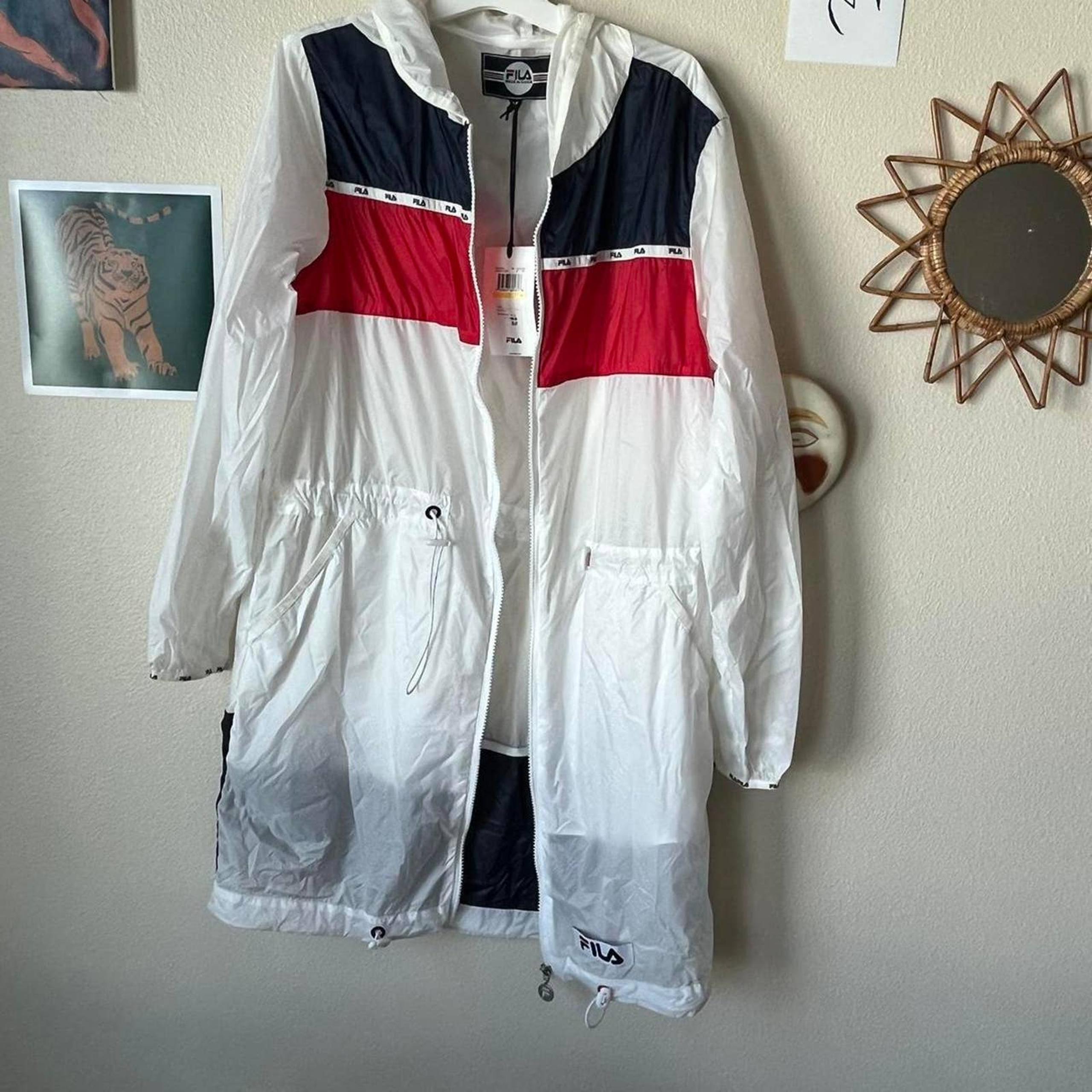 NWT FILA White Red Blue Windbreaker Jacket Size US M Hooded Medium Length