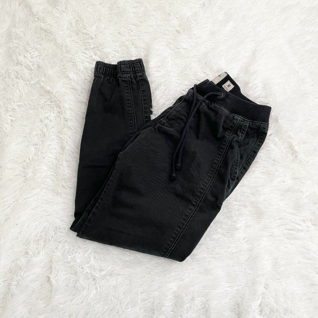 Men Abercrombie & Fitch Joggers Classic Fit in Black Medium