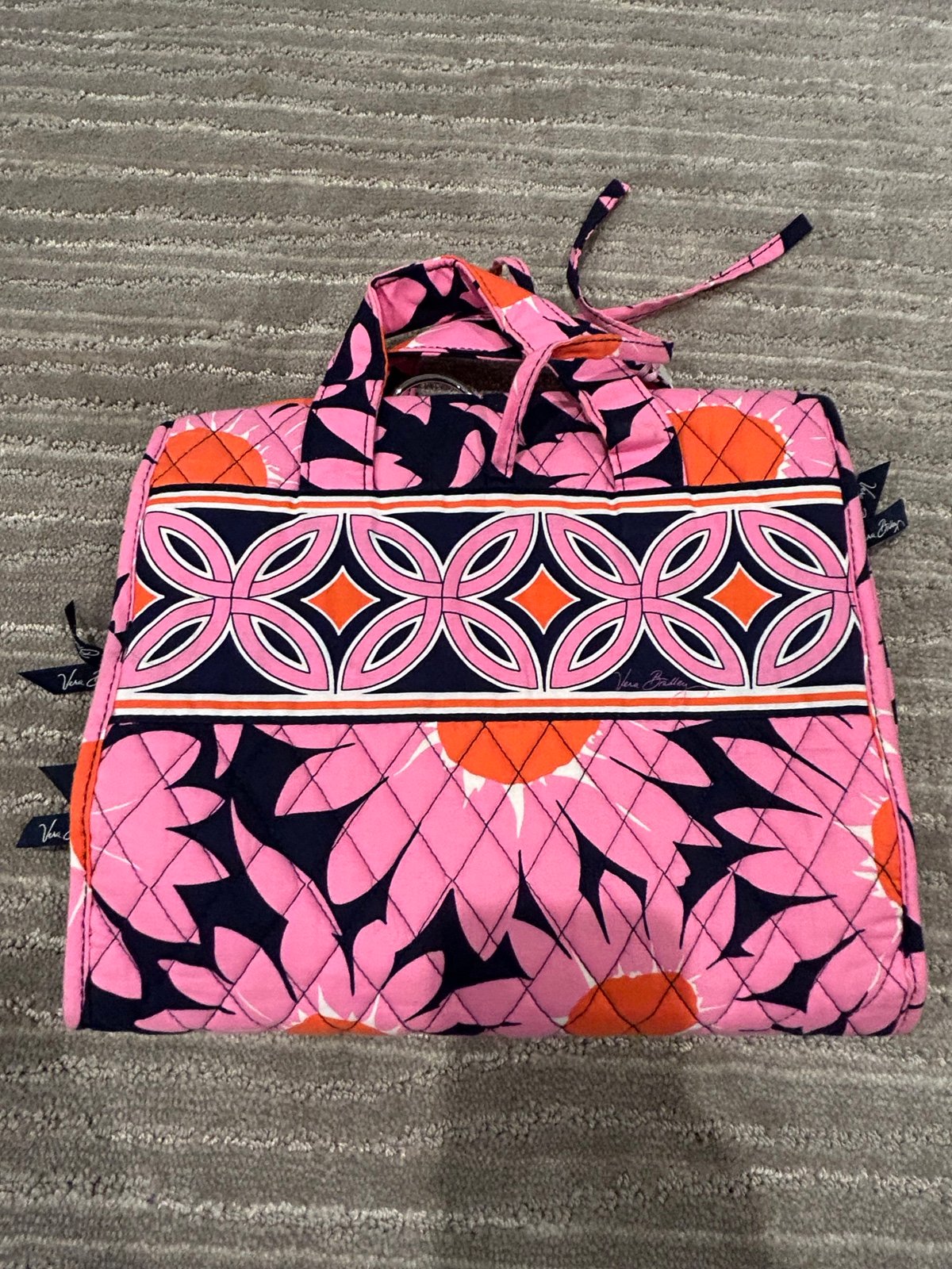 Vera Bradley hanging organizer Loves Me NWT