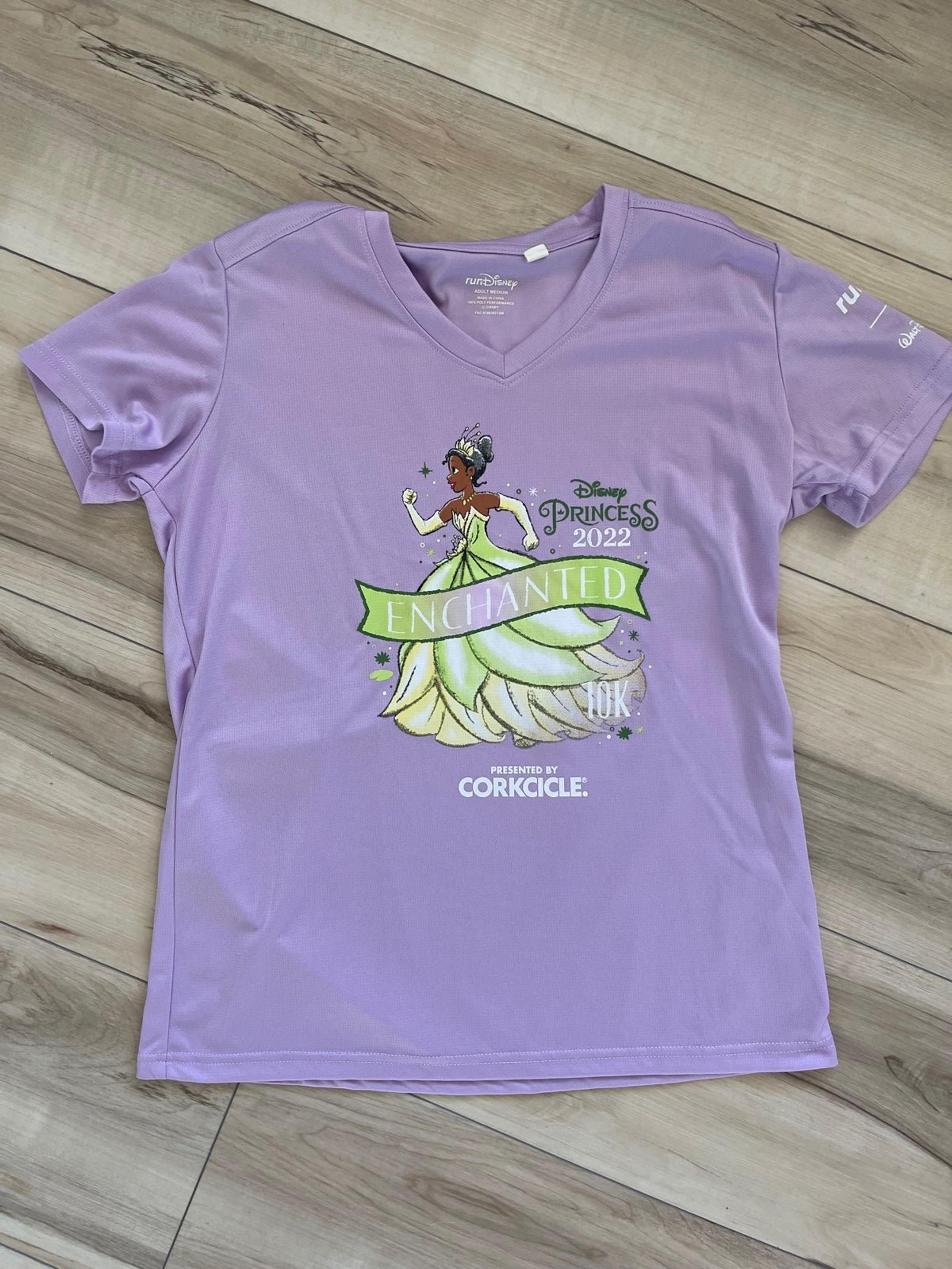 2022 Tiana runDisney 10k Finishers Shirt Adult Women’s Medium