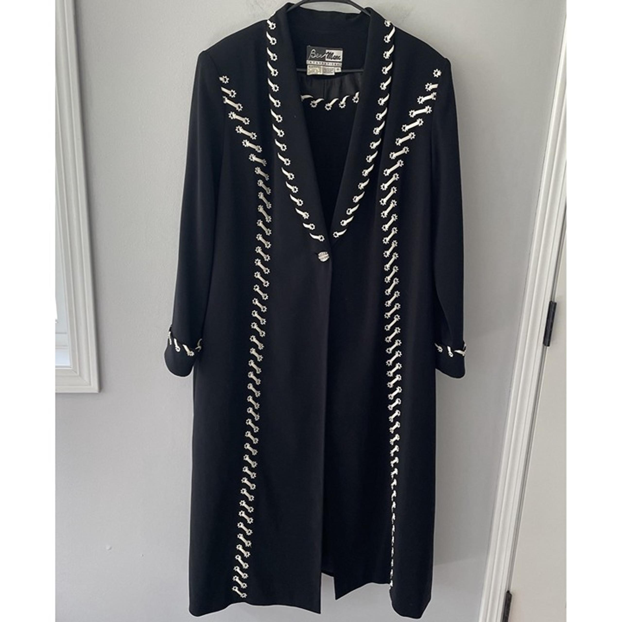 Women’s 16 Ben Marc International Black Long Sleeve Beaded Jacket Lined Button