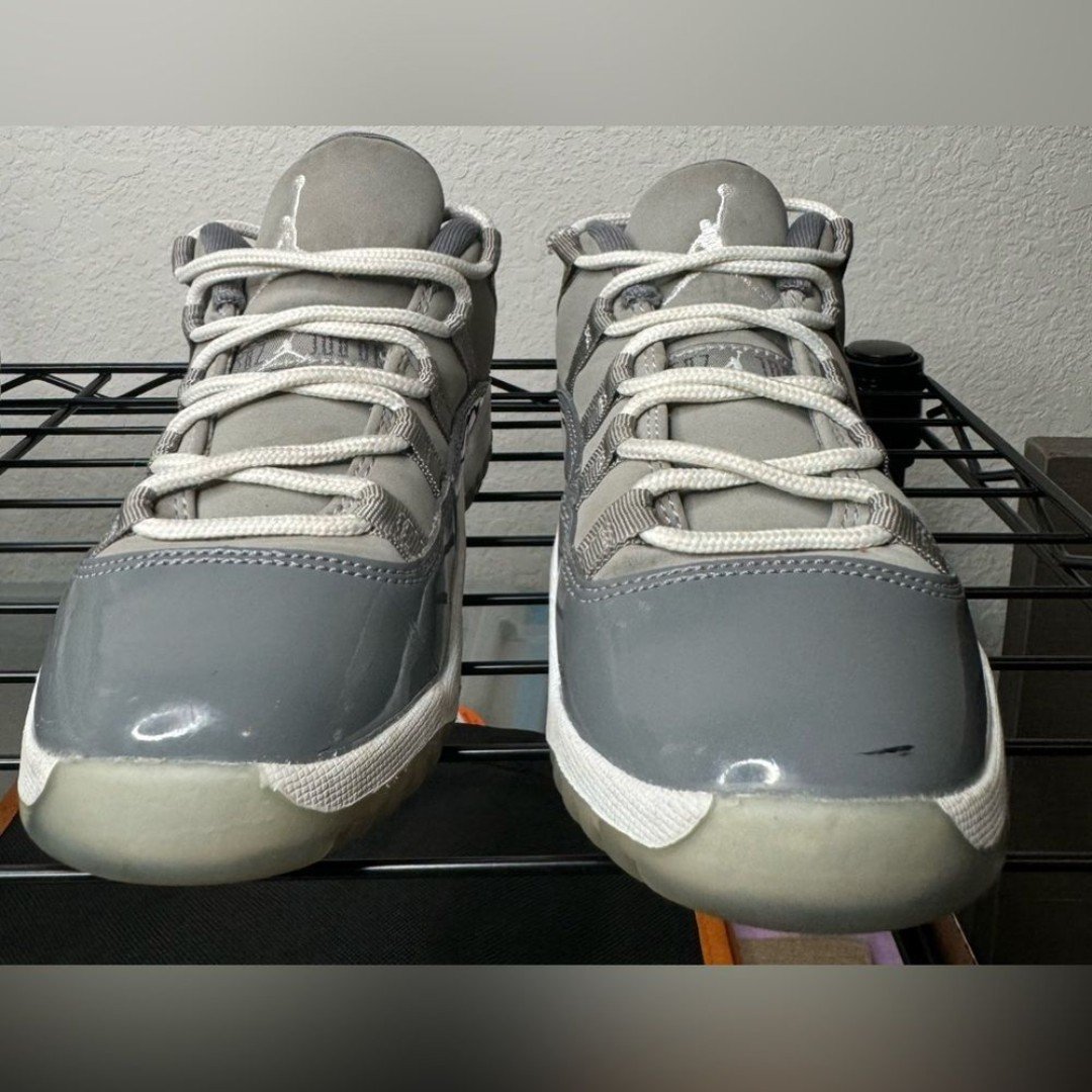 Air Jordan Sneaker Boys Size 1Y