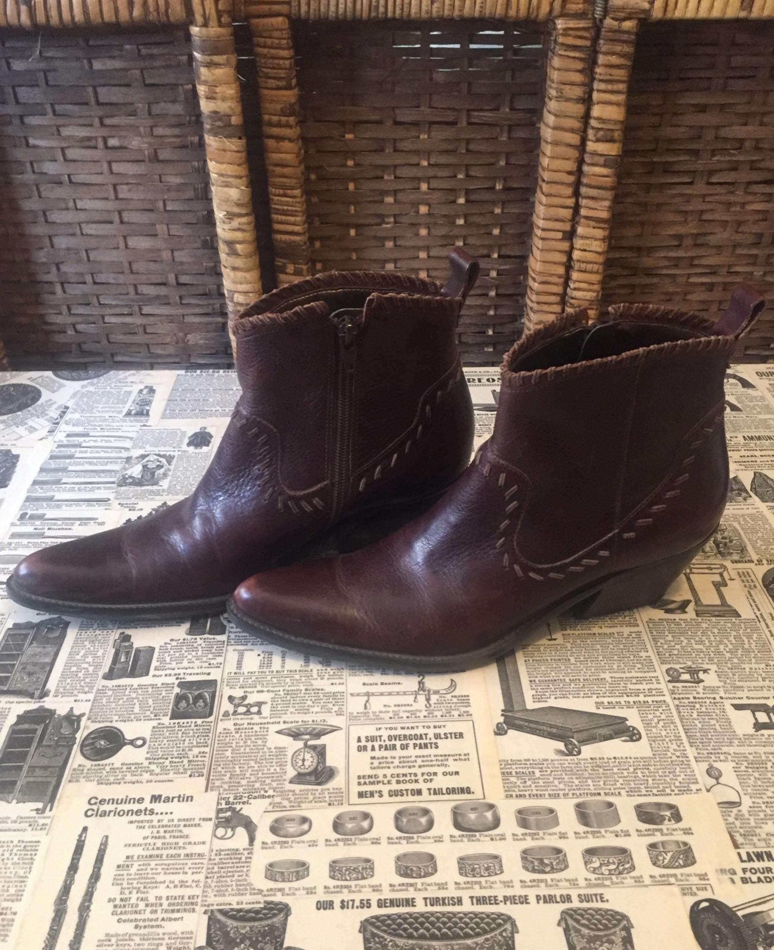 Gianni Bini Boots
