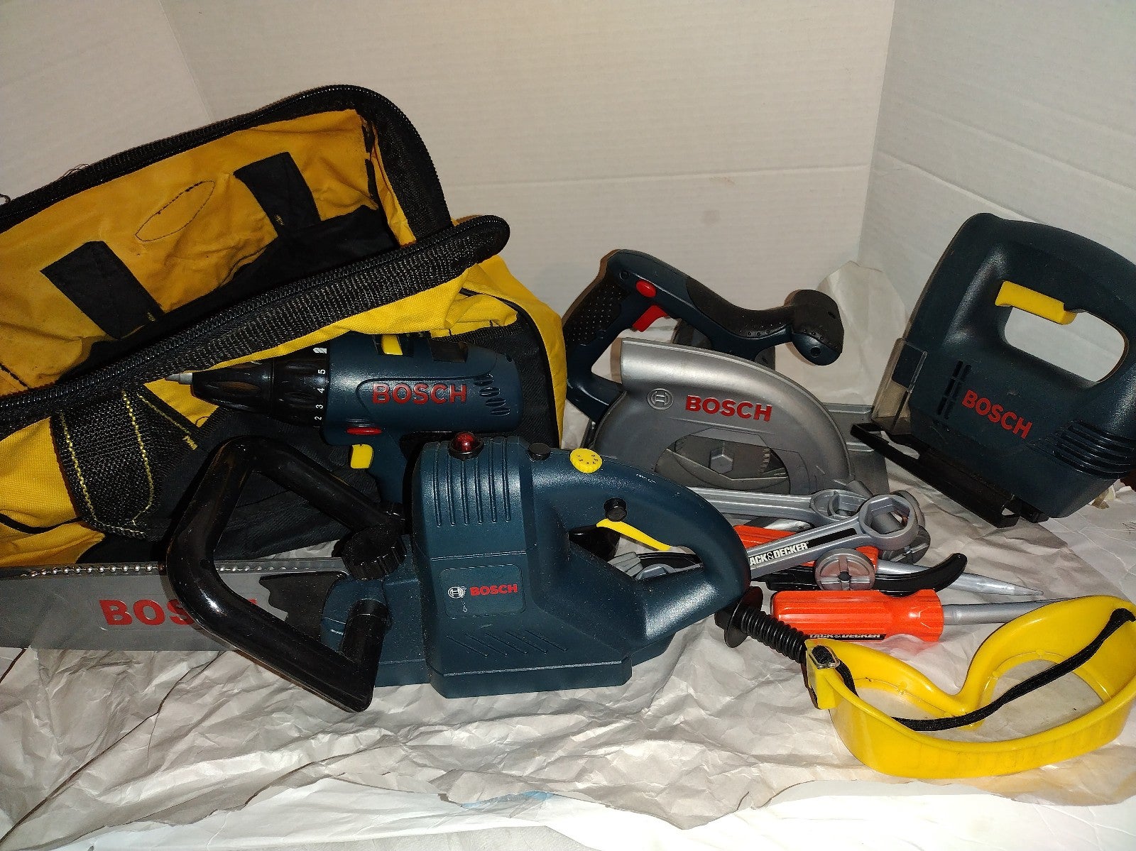 Bosch Klein Kids Toy CIRCULAR SAW Play Tools all included in picture including b