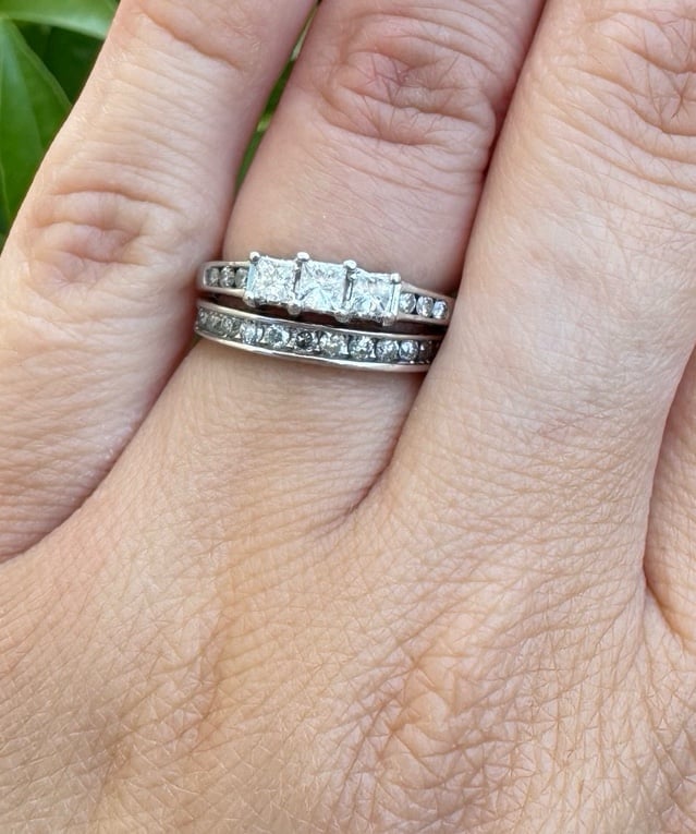 14k white gold 3 stone princess cut engagement ring set