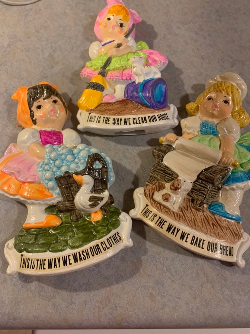 Vintage jeffrey snyder chalkware