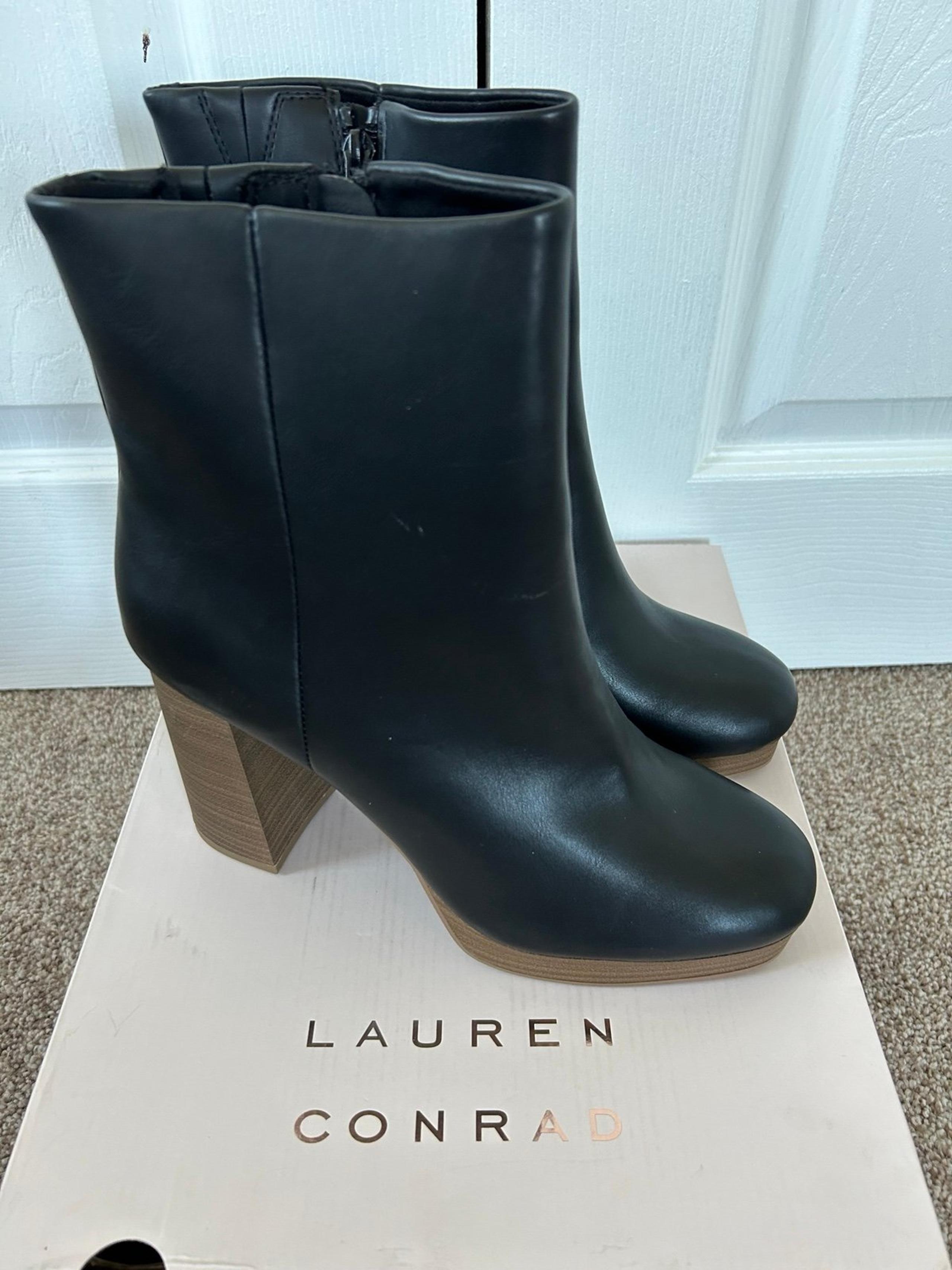 NWT Lauren Conrad Halima boot size 9.5