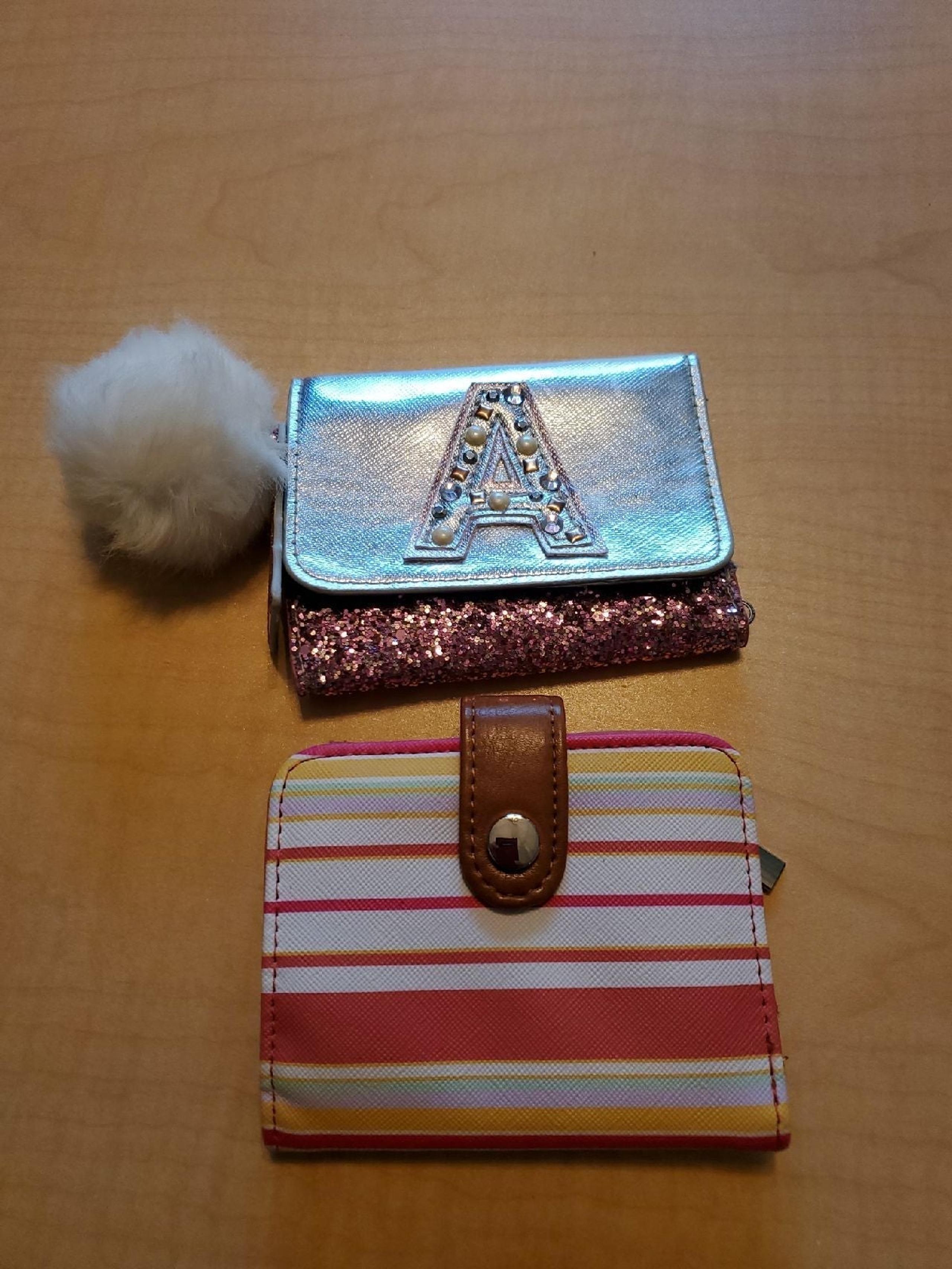 Lot of 2 Wallets