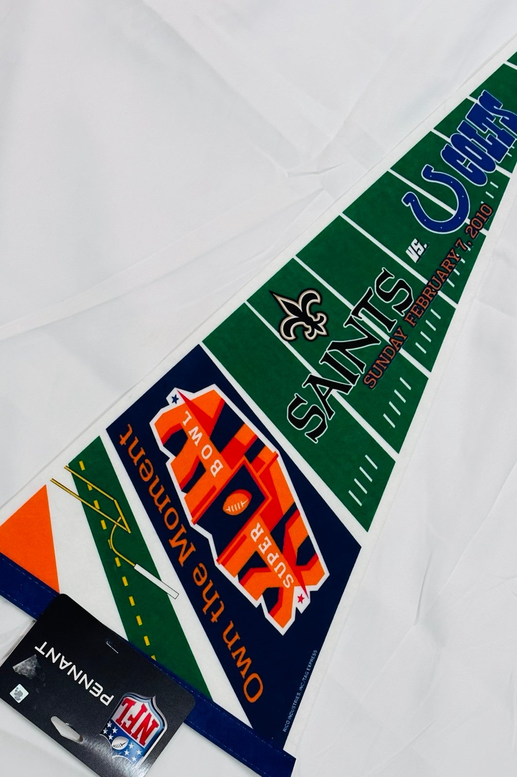 NFL Saints V Colts Pennant NWT Super Bowl 2010 30”x12”