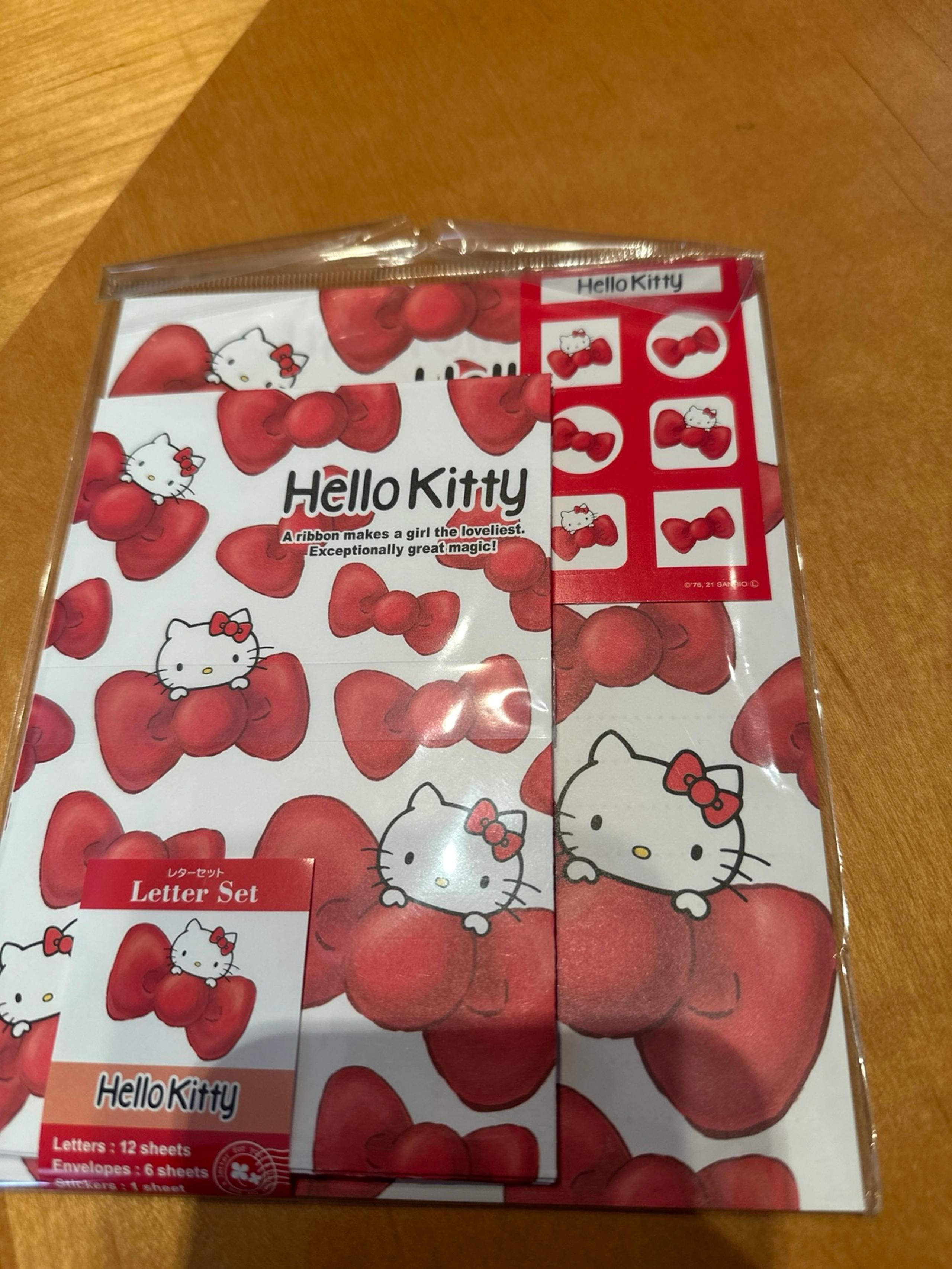 Hello Kitty Letter Set