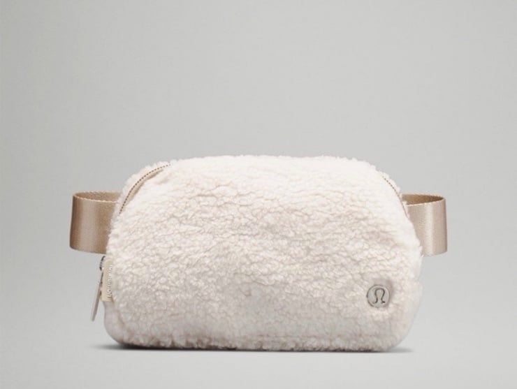Lululemon Everywhere Fleece Belt Bag NWT Natural color