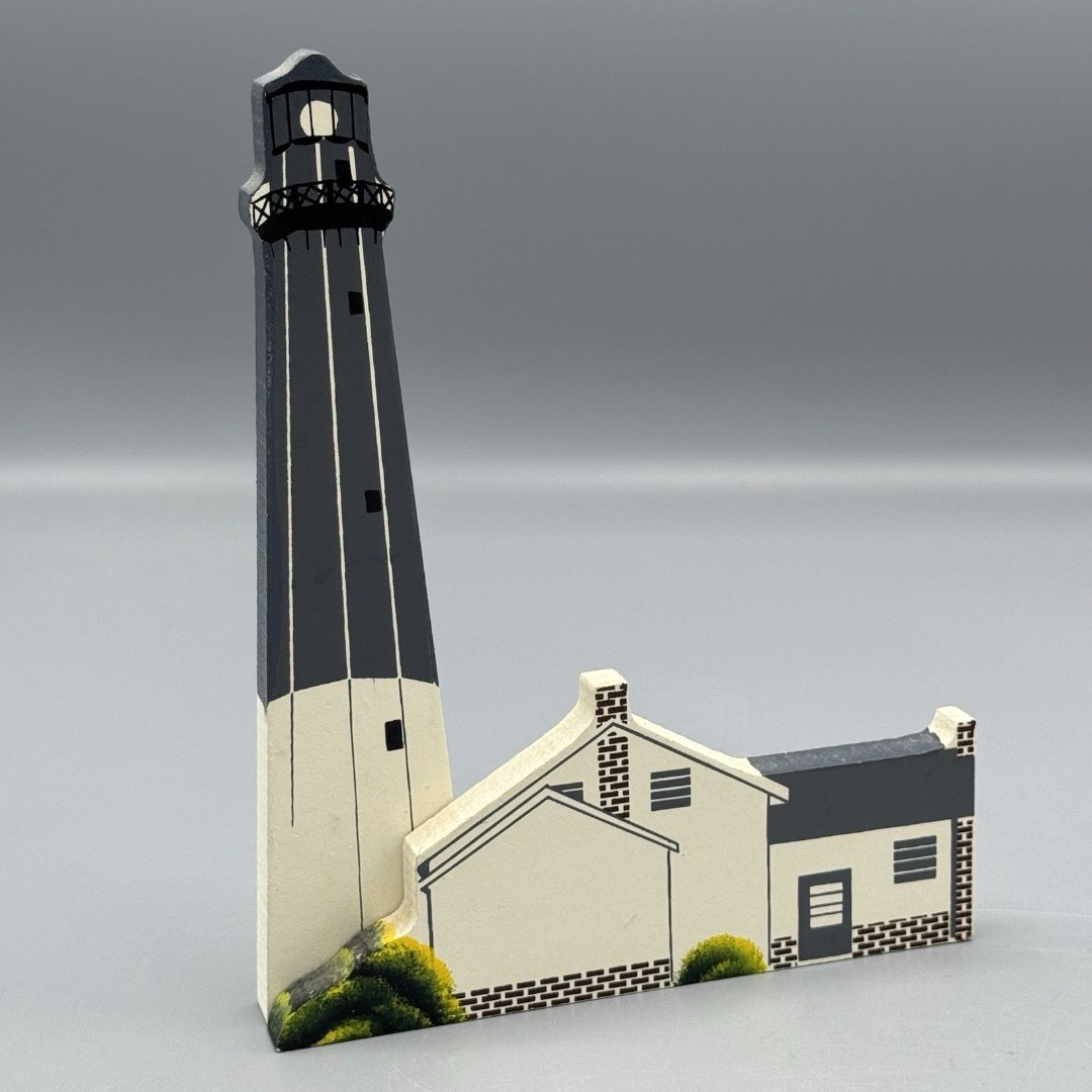 Tybee Island Lighthouse Shelia 1990 USA Wood Shelf Sitter Beach Decor Nautical