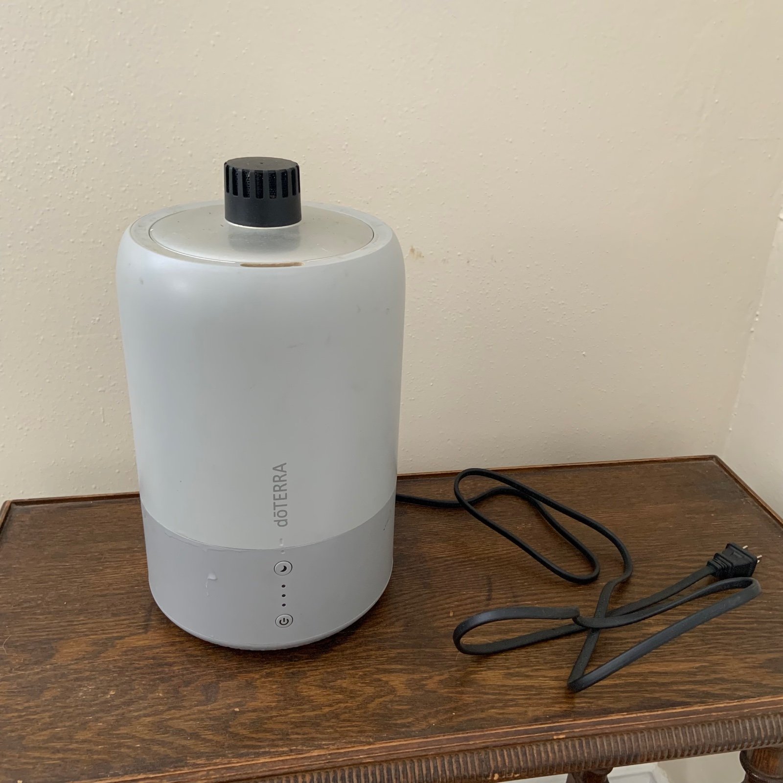 doTerra Dawn Aroma Ultrasonic Humidifier Diffuser, Add moisture/scent to air