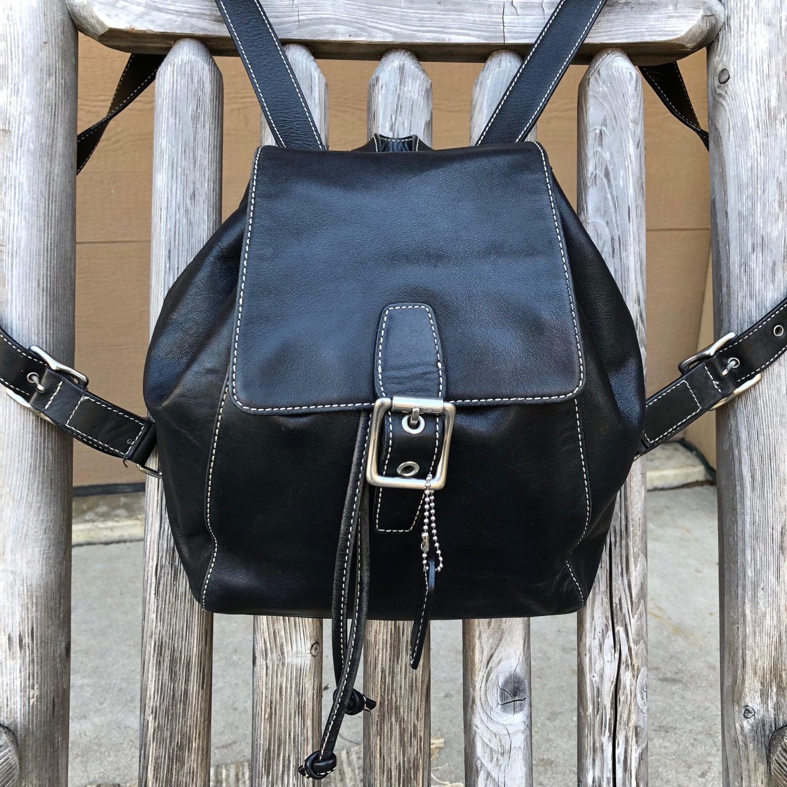 Coach 9569 Vintage Black Leather Drawstring Closure Backpack With Buckle Detail QB11362 Coach 9569 Vintage Black Leather Drawstring Closure Backpack With Buckle Detail QB11362