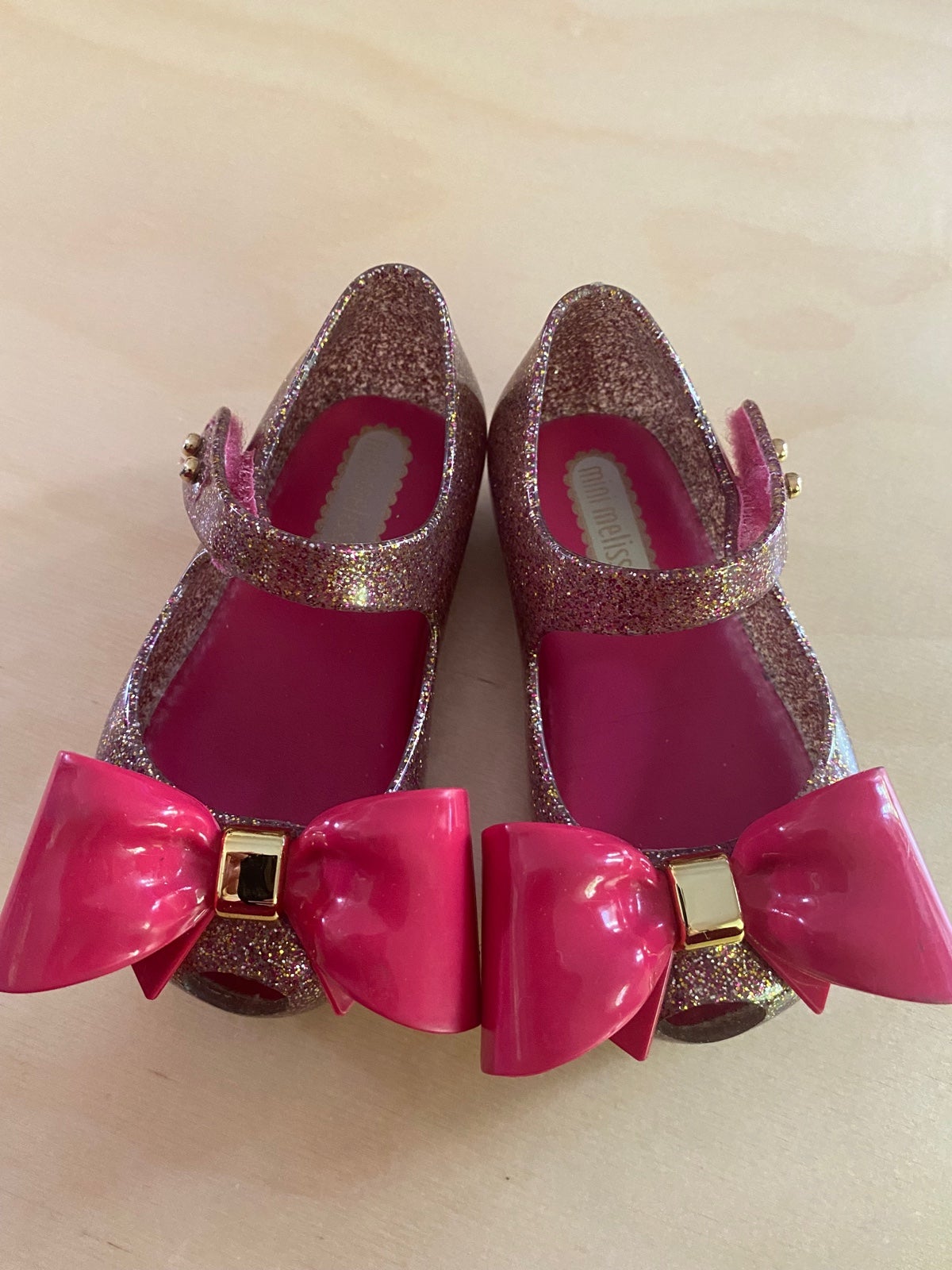 Mini Melissa pink bows sz5