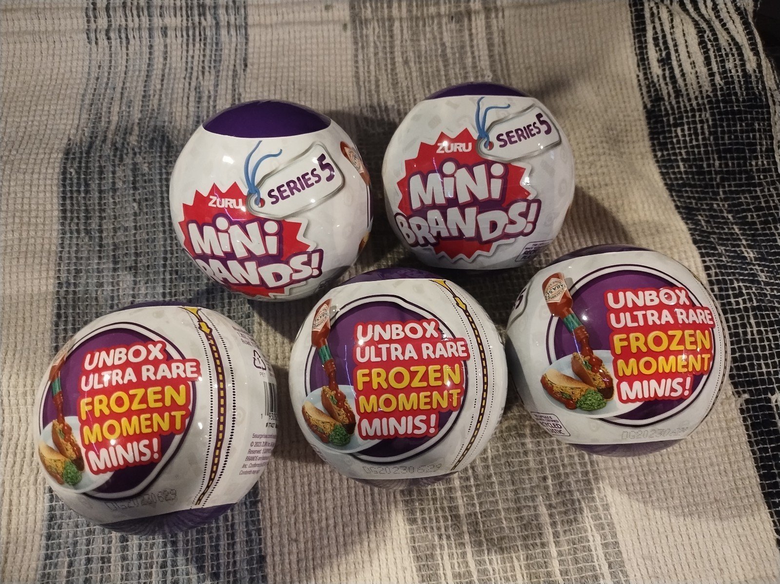 Mini brands Series 5