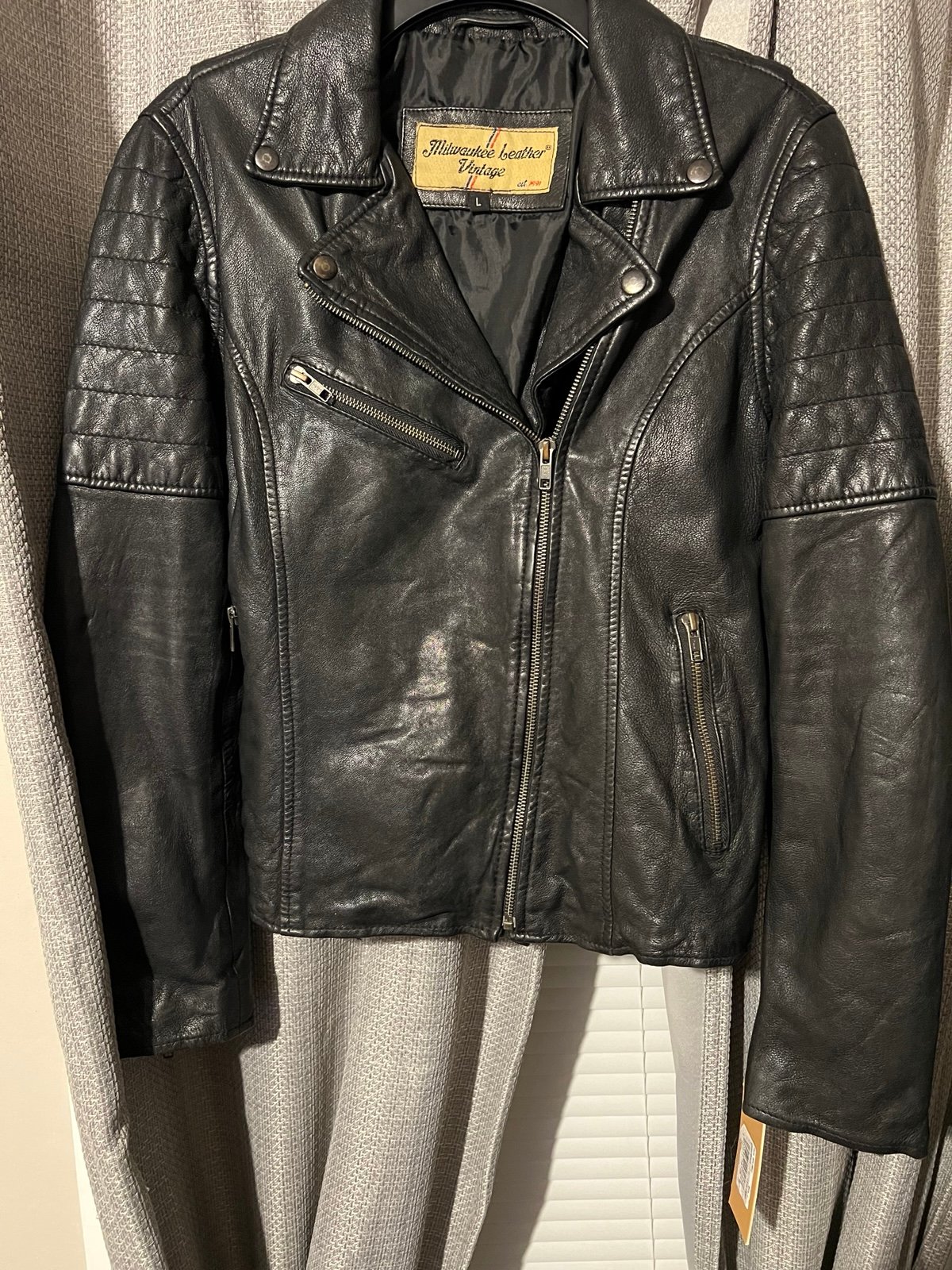 Women’s Leather Jacket
