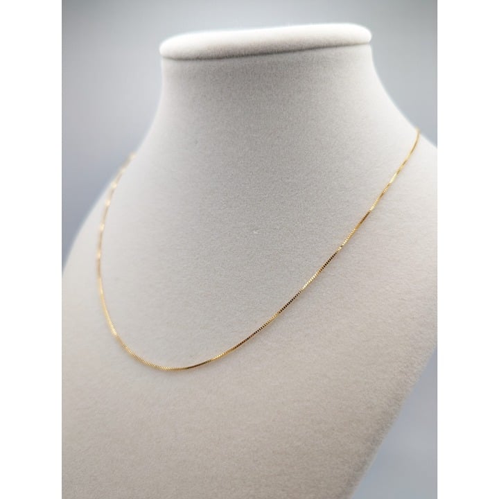 18k Italian MILOR Ladies Box Chain Necklace. 18k Box Chain. 18k Vintage Italian
