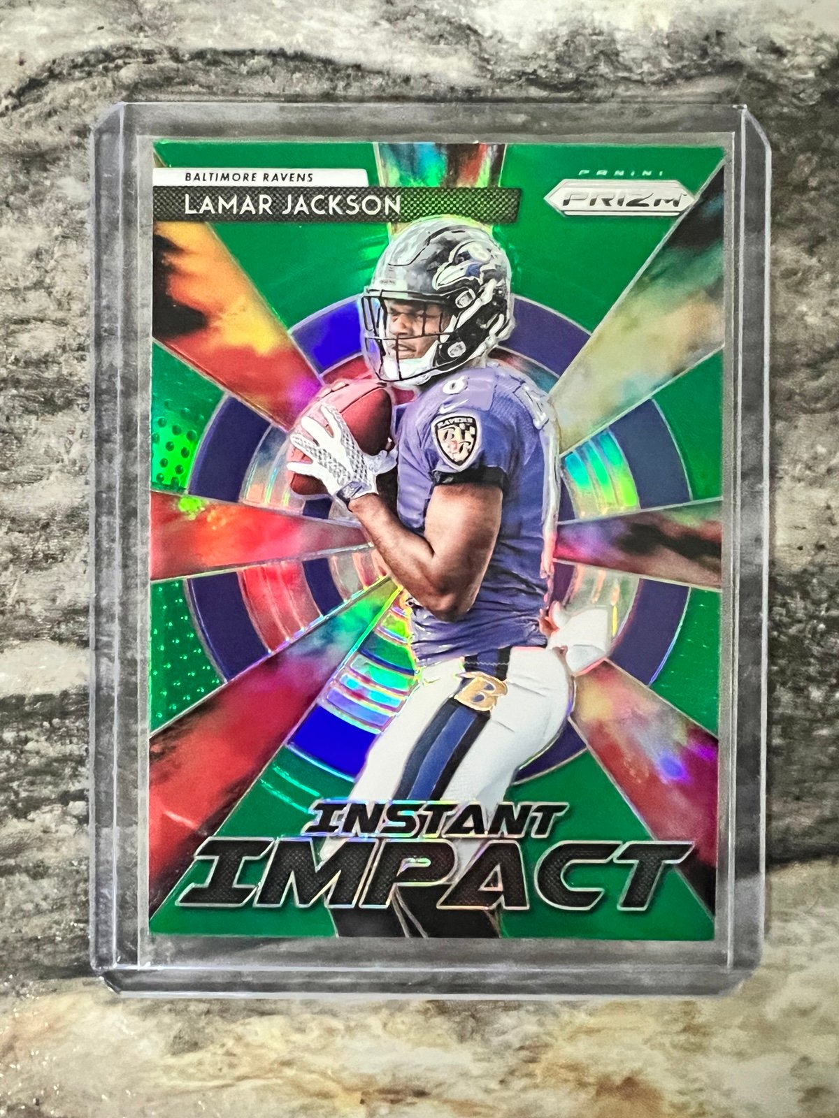 2018 Panini Prizm Instant Impact Prizm Green #II-12 Lamar Jackson