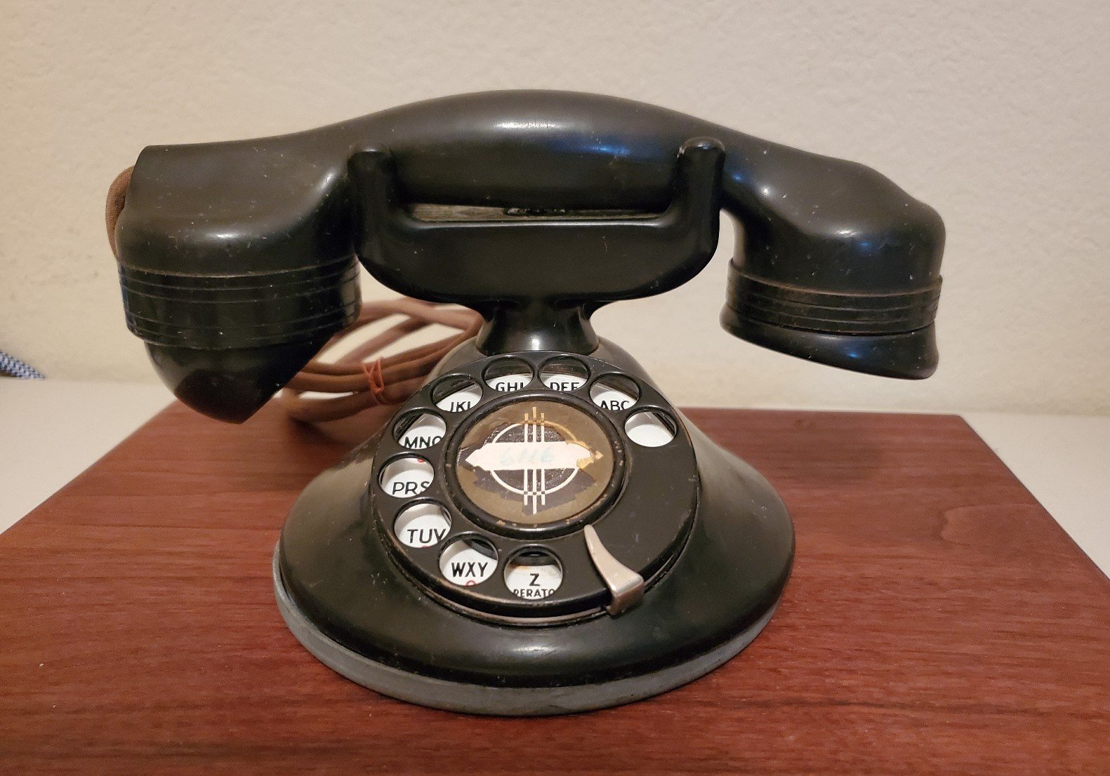 Vintage Automatic Electric Monophone