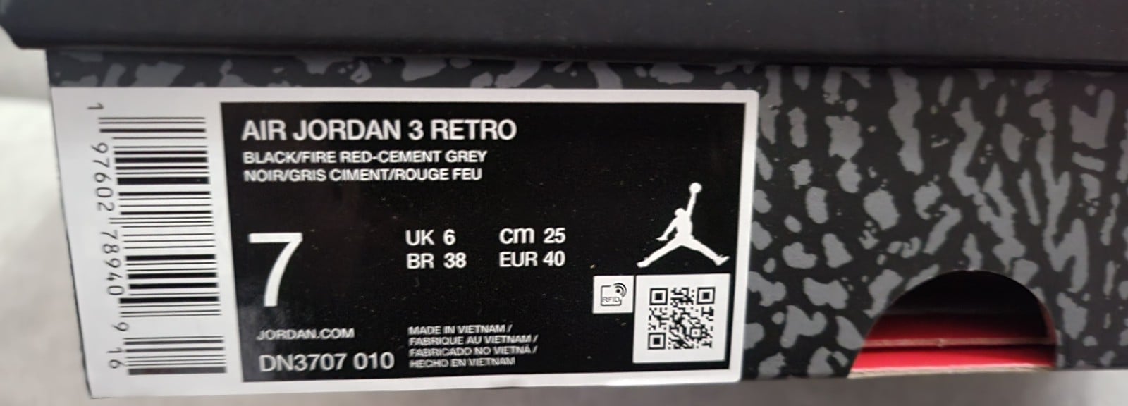 Retro Jordan cement III 2024 release sz 7