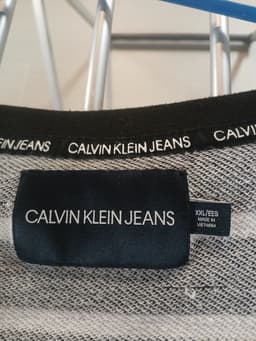 Item photo preview #3