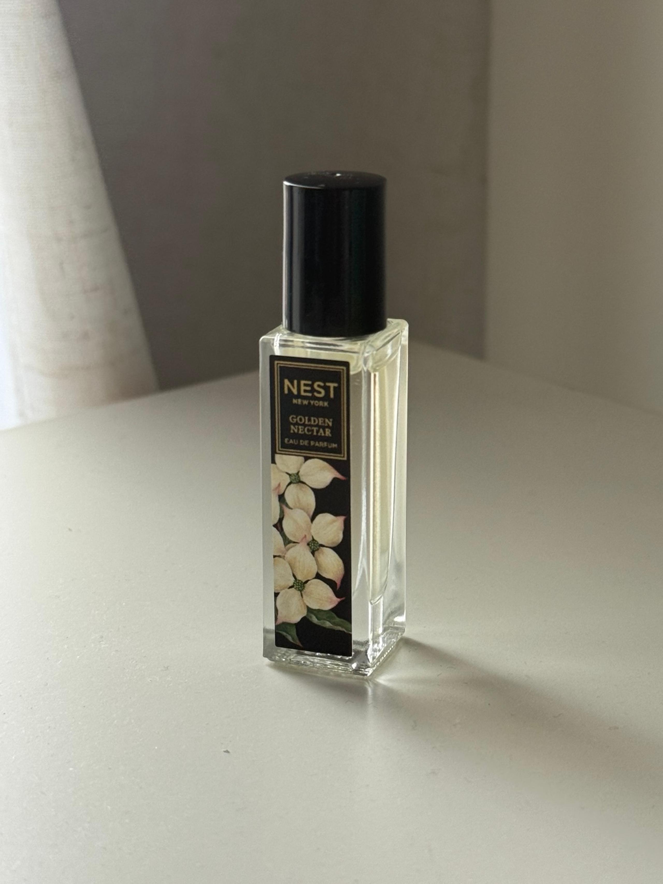 Golden nectar nest rollerball perfume