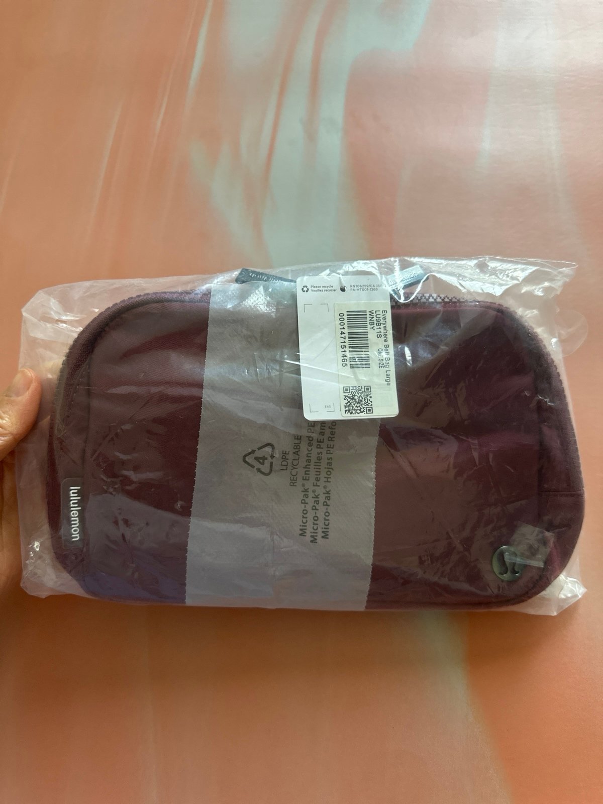 Large Lululemon Everywhere Belt Bag NWT