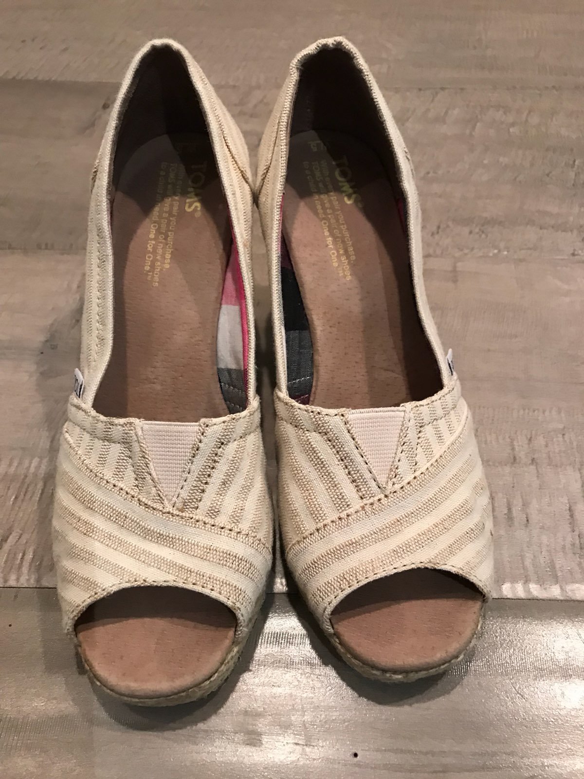Toms Wedges