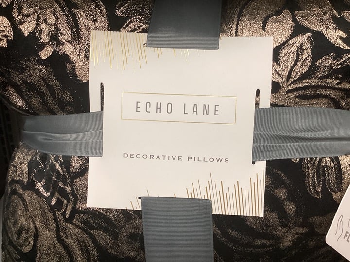New Echo Lane Decorative Pillows set of 2 - black with Goldtone