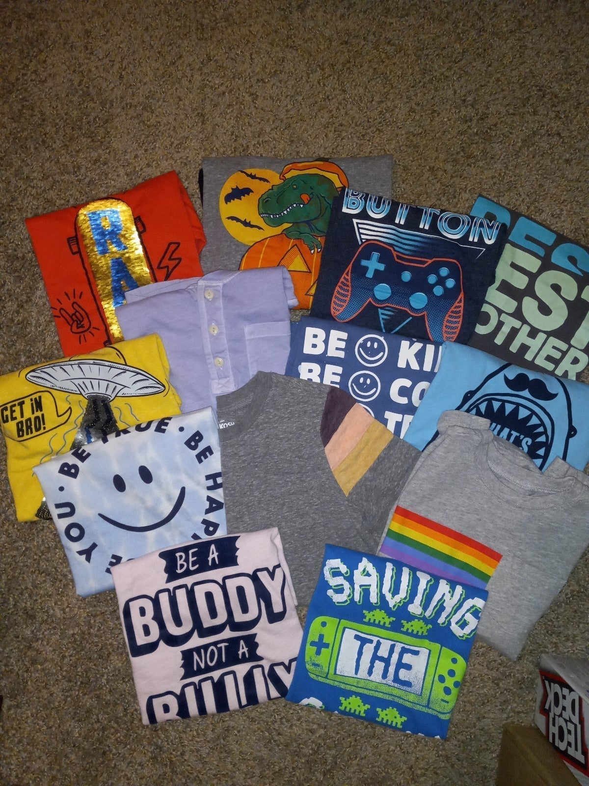 Boys Oshkosh B'gosh Graphic Tshirt Bundle
