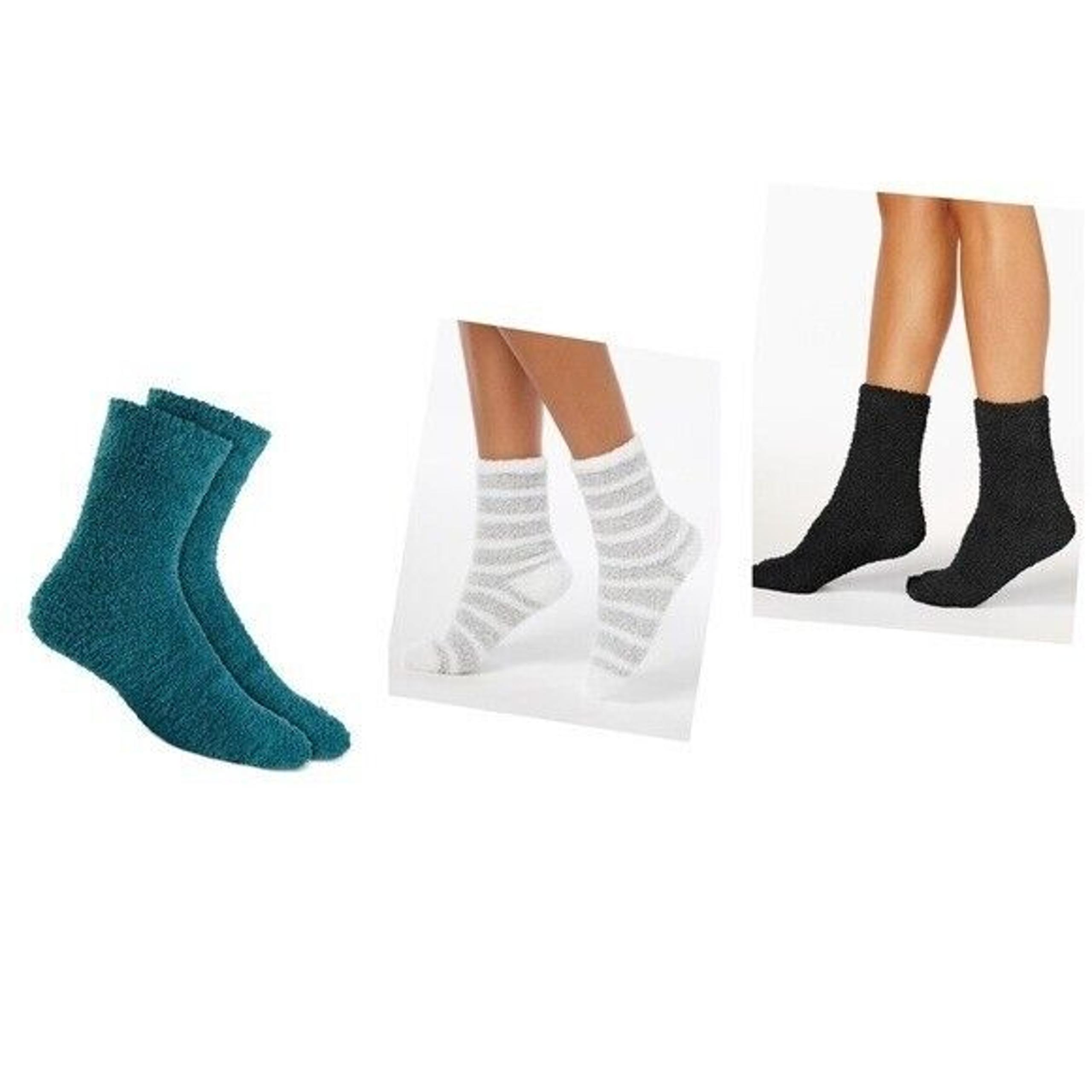 Charter Club Women’s Size 9-11 Butter Super Soft Cozy Socks Solid, green, grey