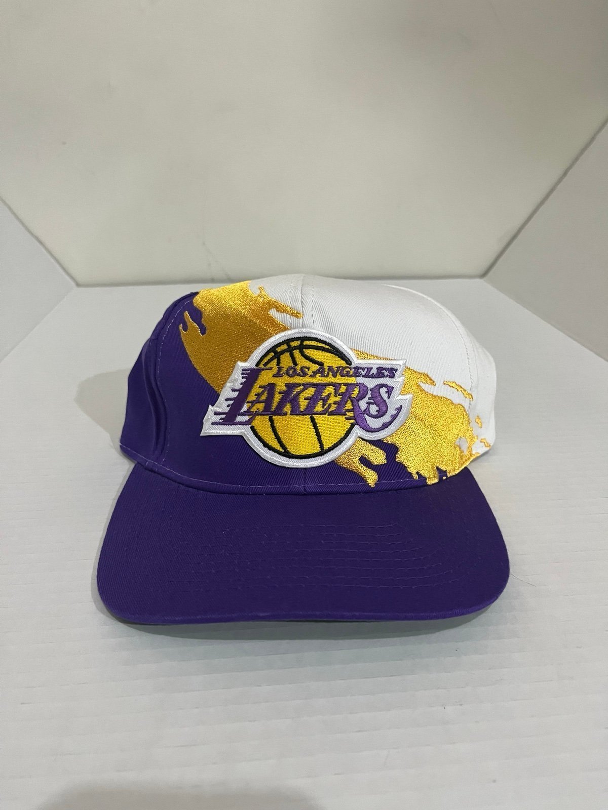 Vintage Lakers “Splash” Vintage SnapBack Hat