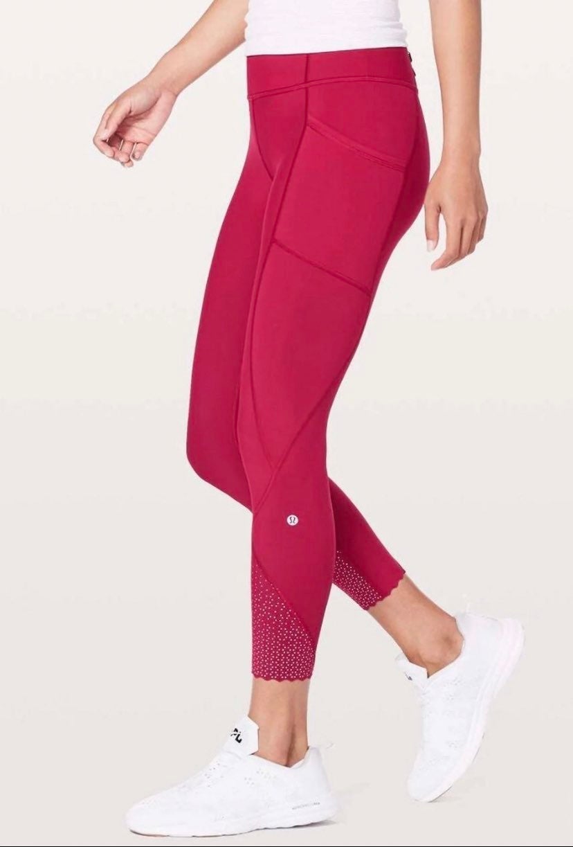 Lululemon Red Tight Stuff Reflective 7/8 Leggings Size 8