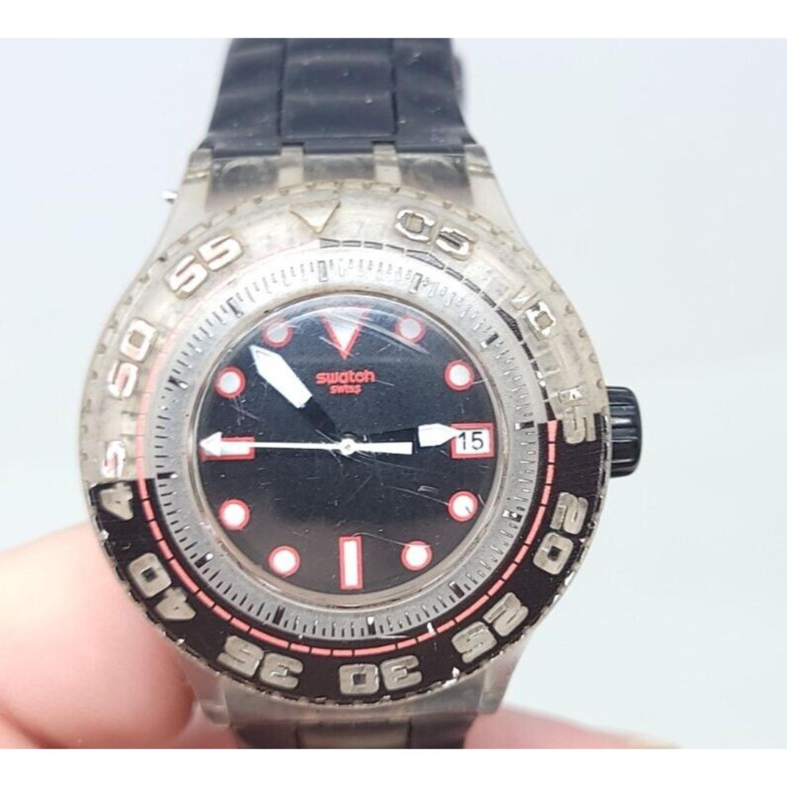 SWATCH MEN'S DIVERS WRIST WATCH STORMY SUUK 400 New Battery Has Broken Strap